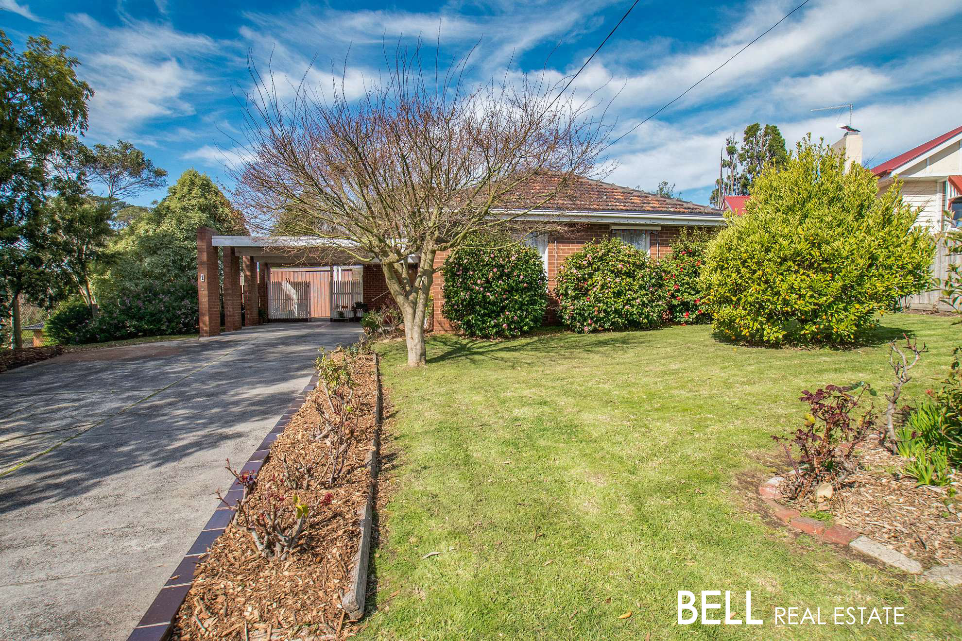 1 GRIFFITHS ROAD, UPWEY, 3158