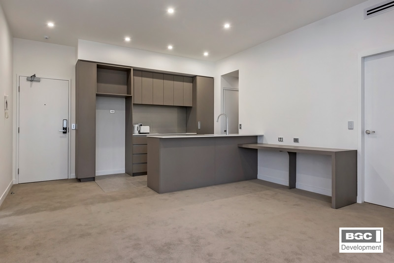 49/8 HAWKSBURN ROAD, RIVERVALE, 6103