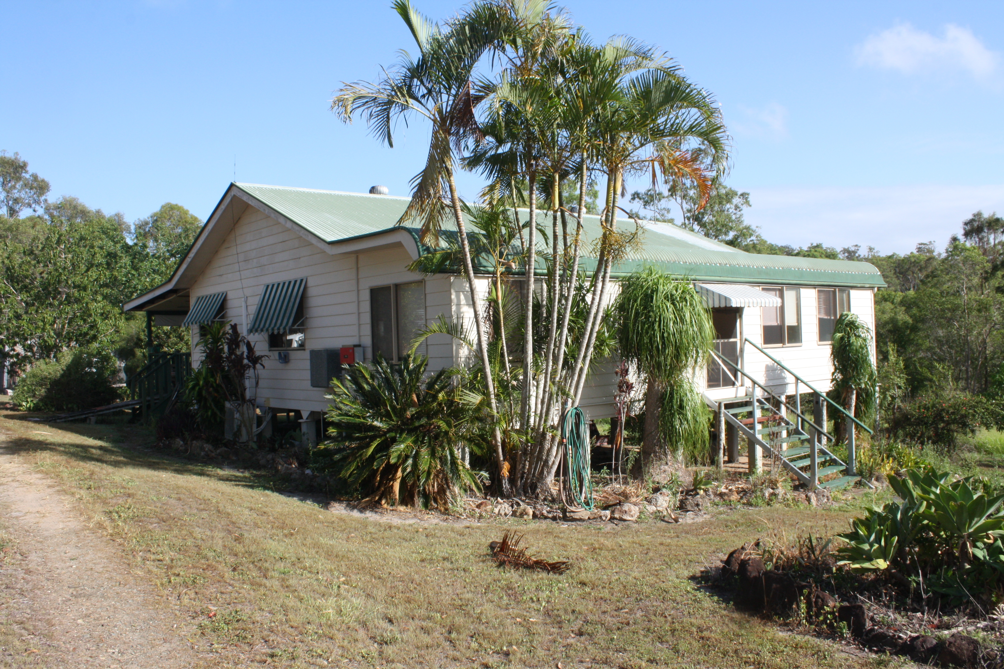 63 MARSHALL AVE, MAROONDAN, 4671