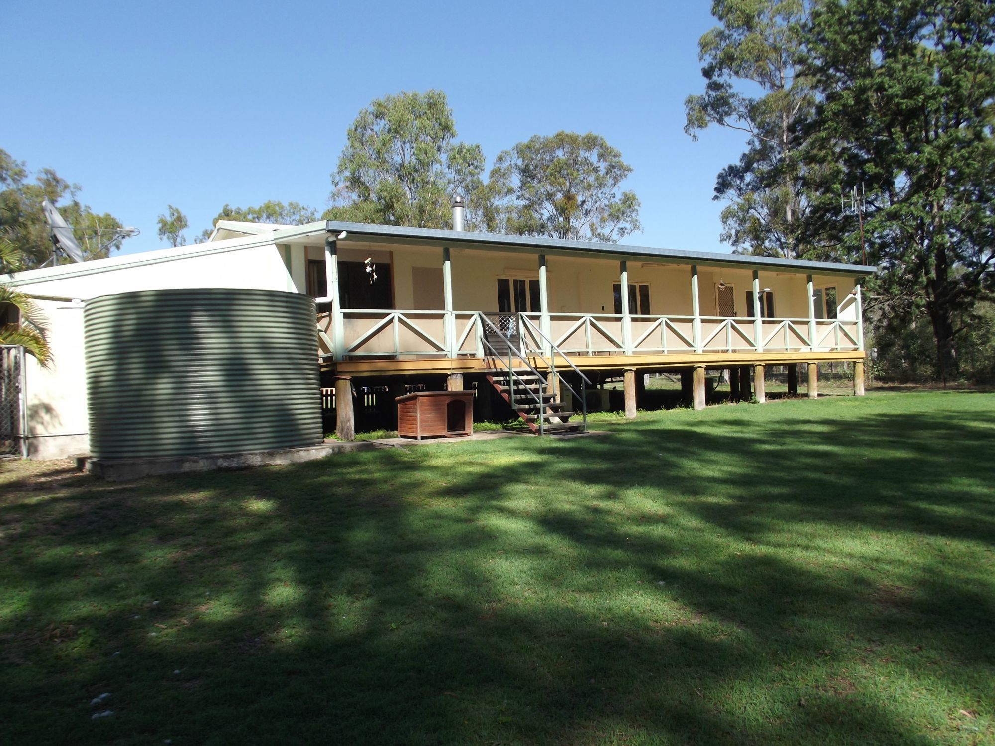 73 HOWARDS RD, APPLE TREE CREEK, 4660