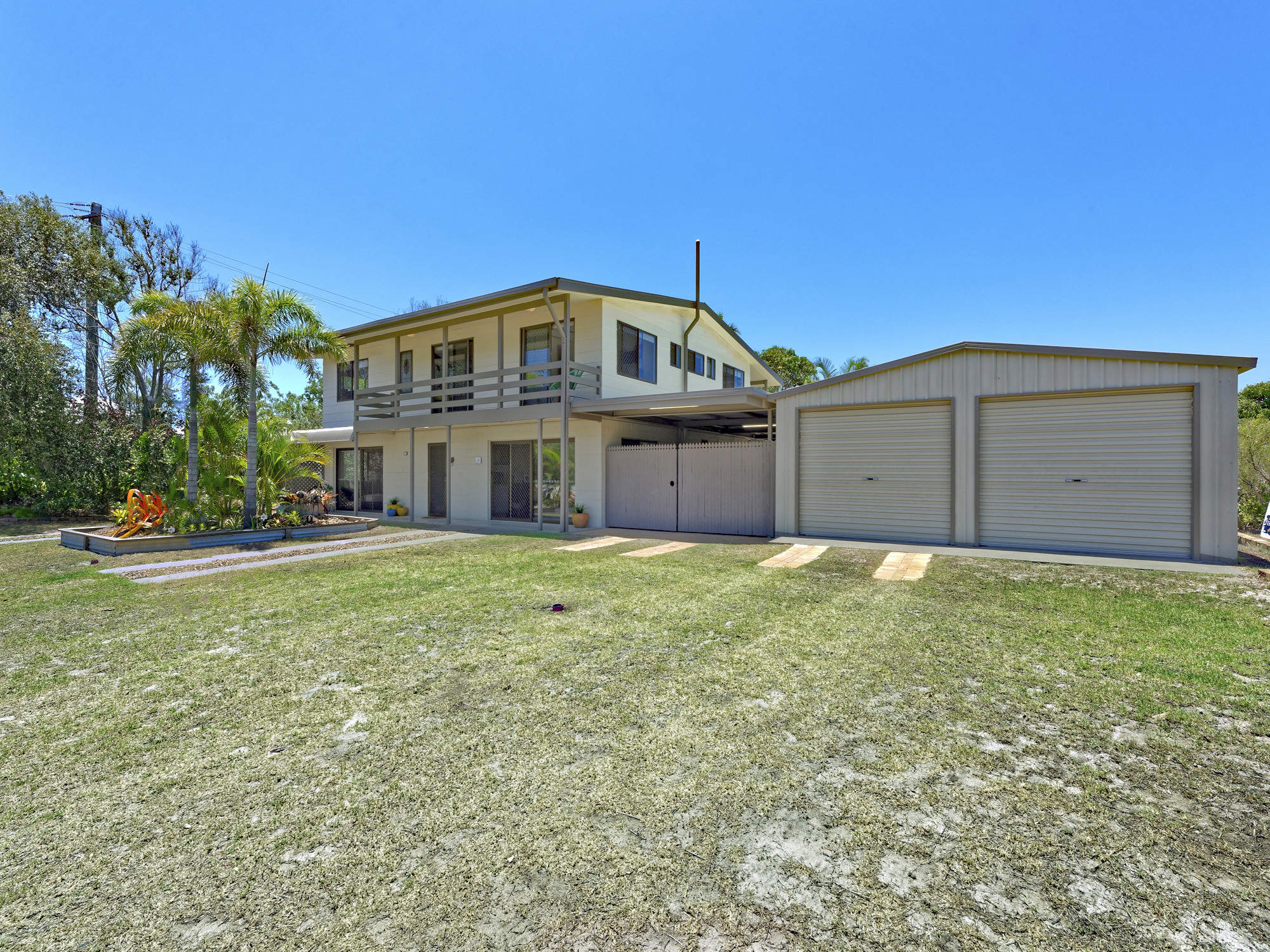 66 ACACIA STREET, WOODGATE, 4660