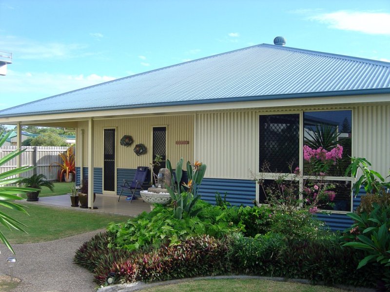 15 GREVILLEA COURT, WOODGATE, 4660