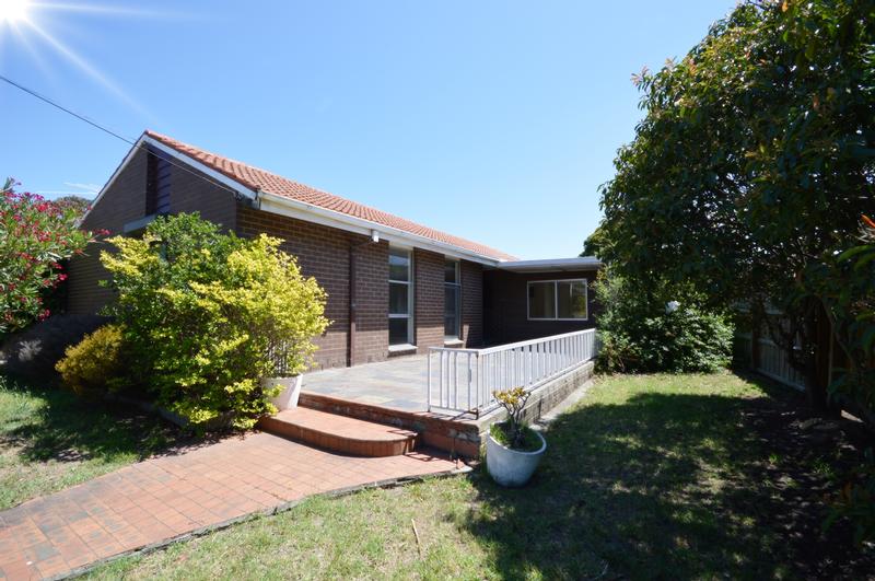 3 LEARMONTH CRESCENT, SUNSHINE WEST, 3020