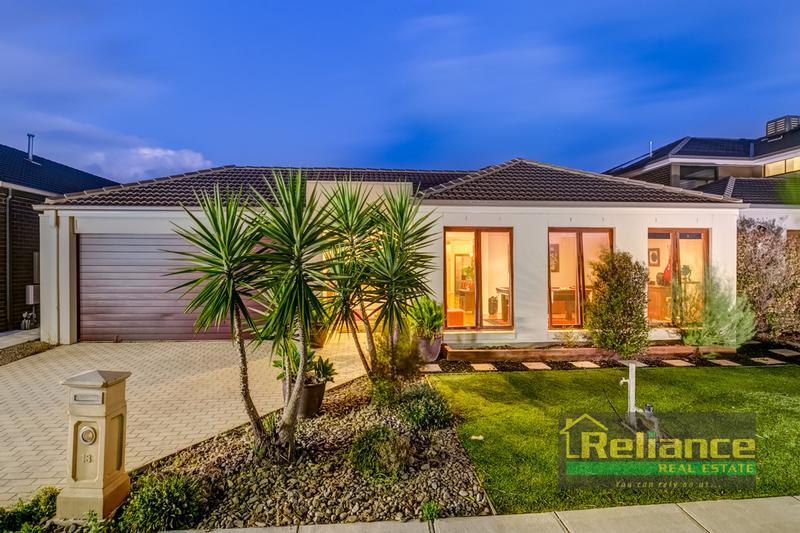 13 COOKTOWN AVENUE, POINT COOK, 3030