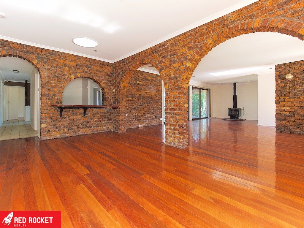 4 HIGHVIEW TCE, DAISY HILL, 4127