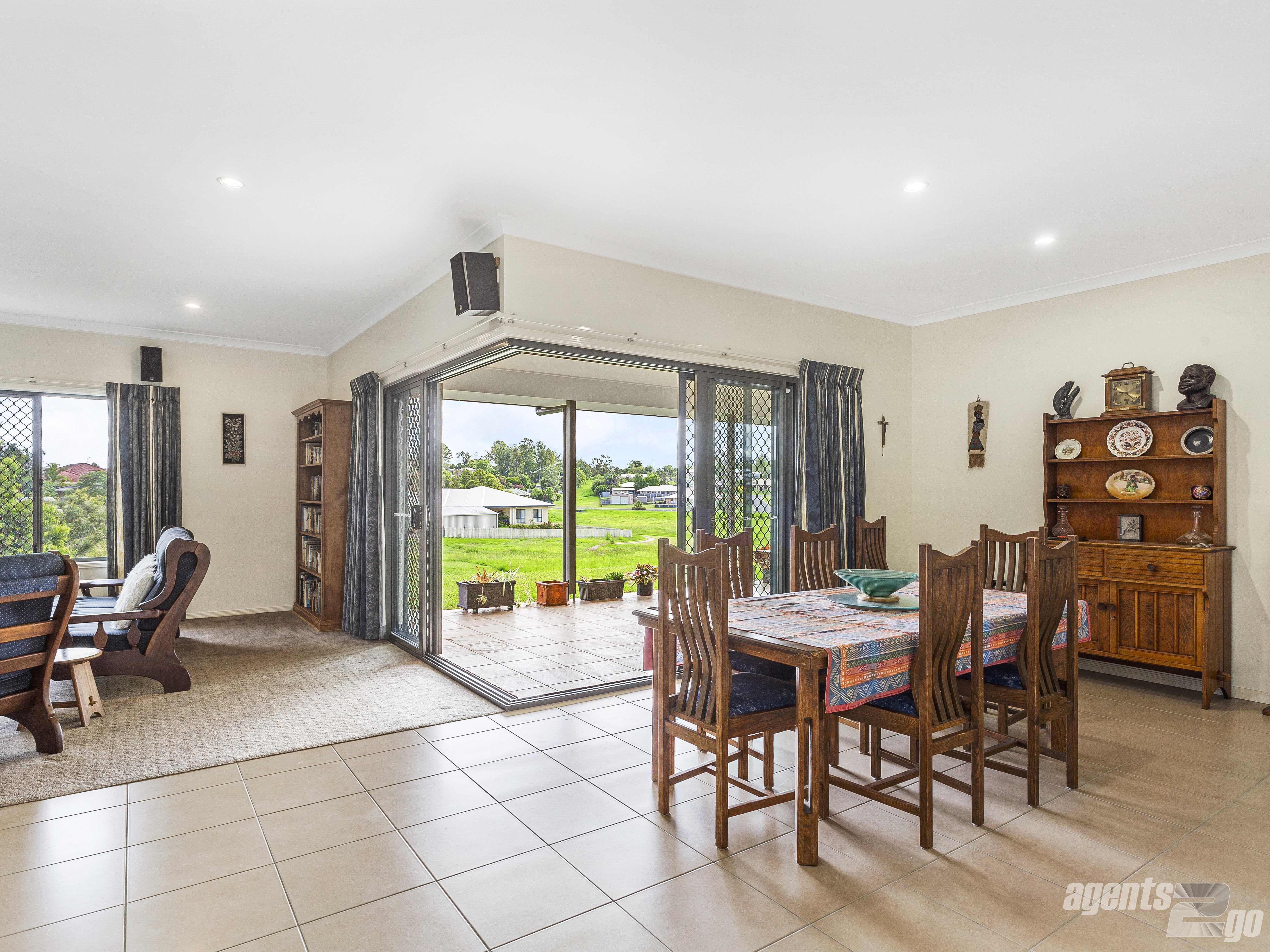 31 WILLOW GROVE RD, SOUTHSIDE, 4570