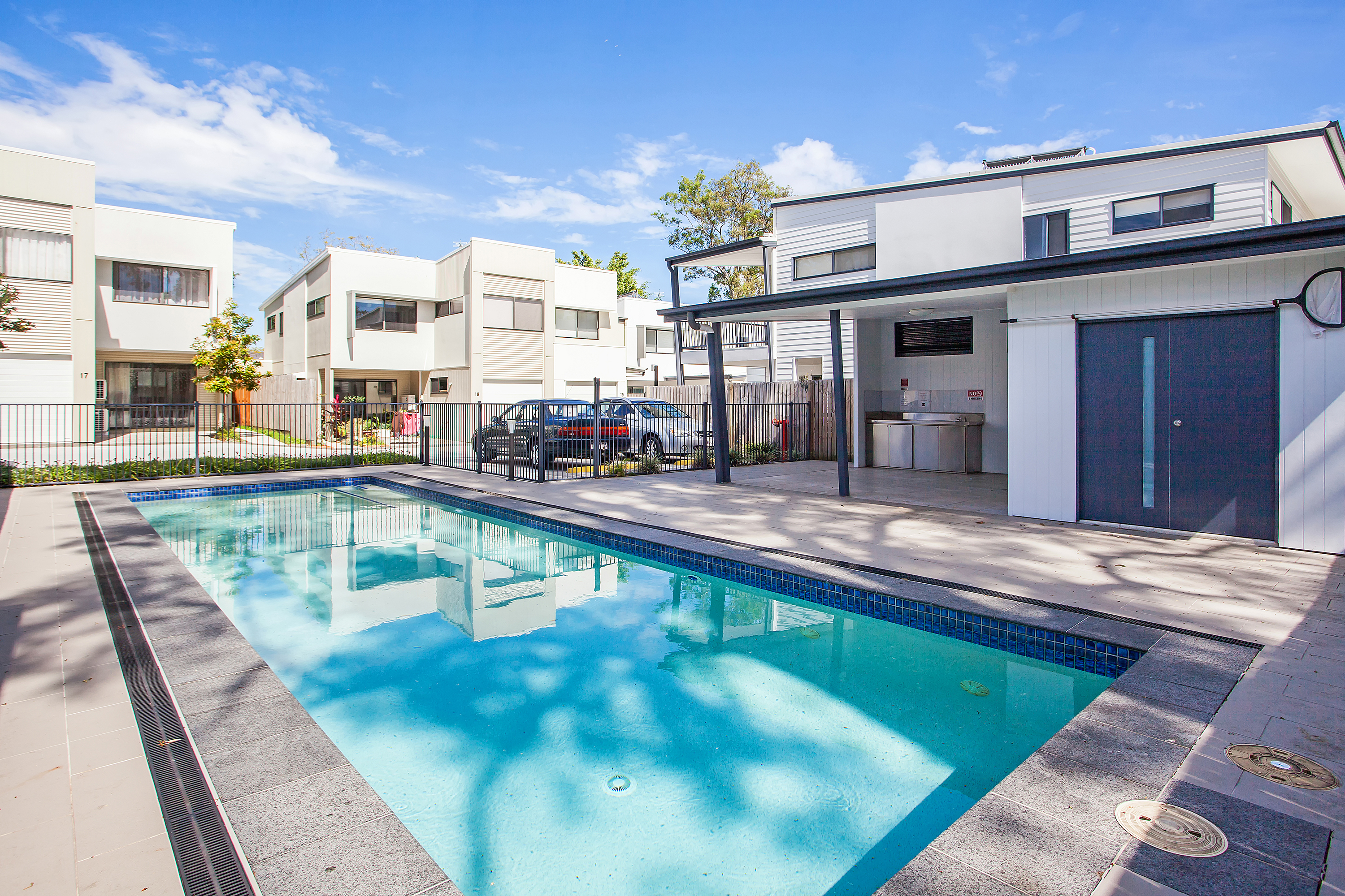 UNIT 7/22 CAREEL CLOSE, HELENSVALE, 4212