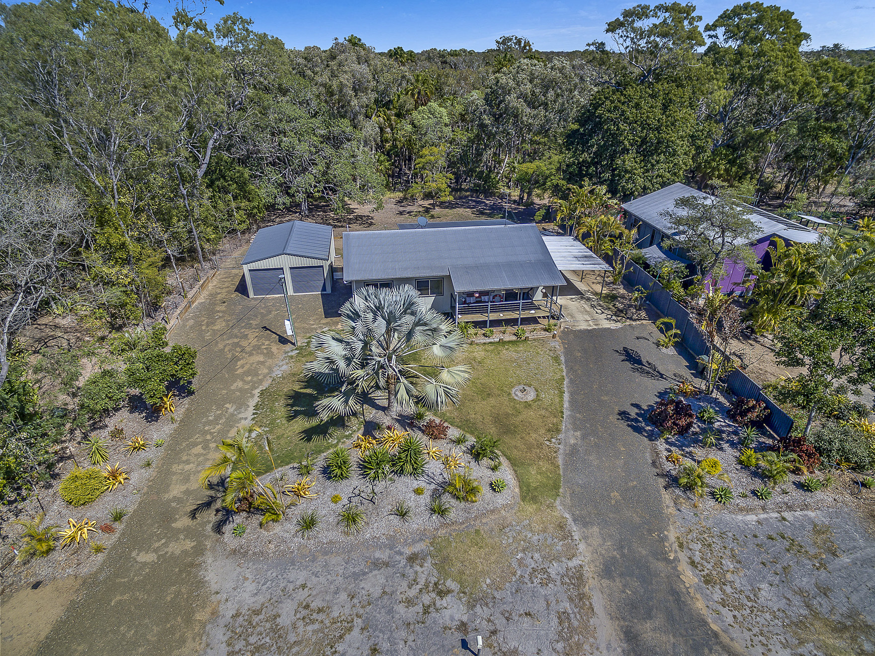 25 PLUM TREE CRES, MOORE PARK BEACH, 4670