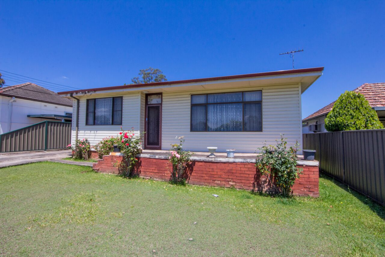 4 COOPER STREET, BLACKTOWN, 2148