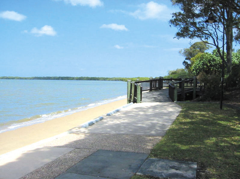 19 OSBORNE TCE, DECEPTION BAY, 4508