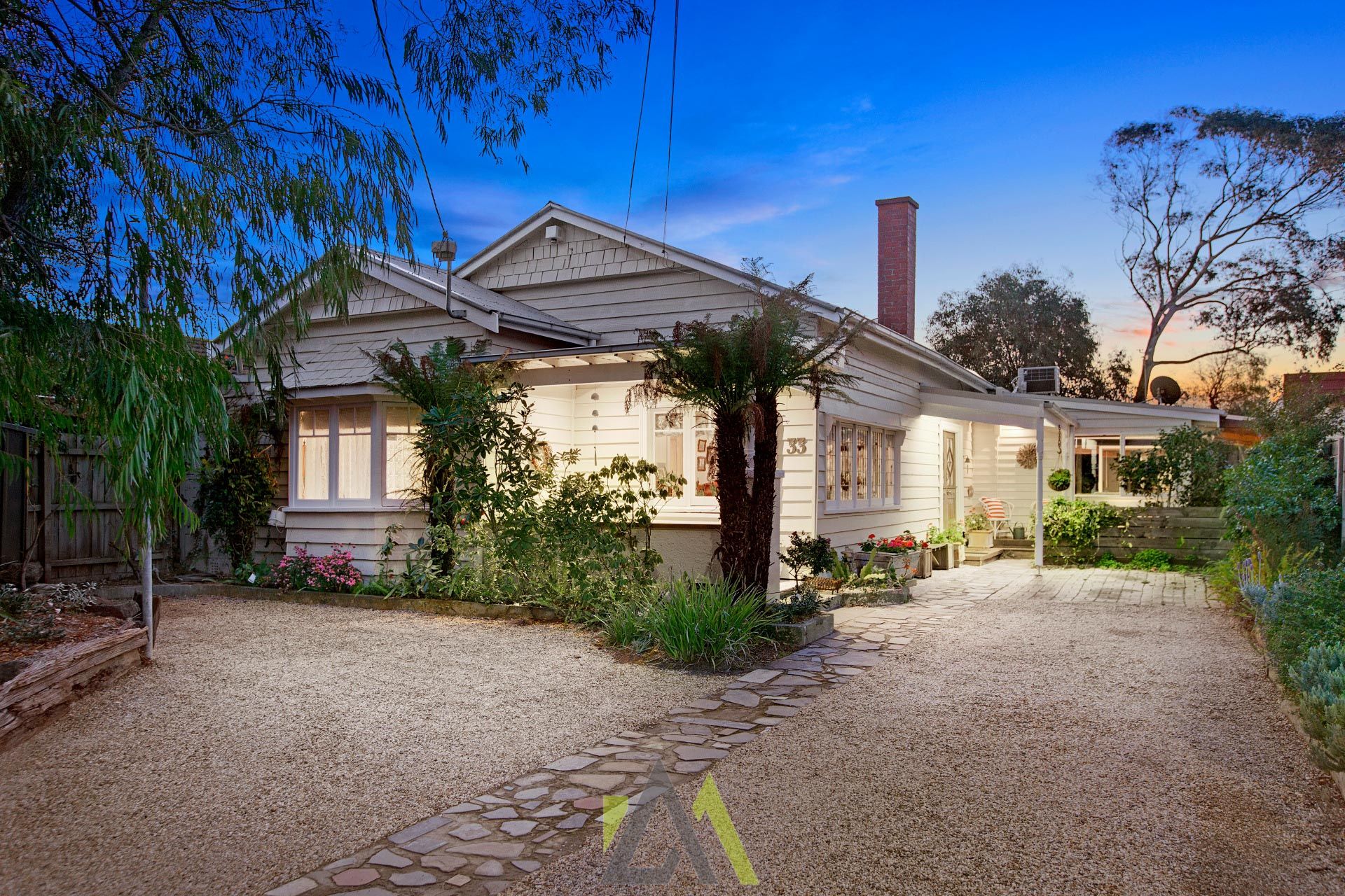 33 CATHERINE AVENUE, CHELSEA, 3196