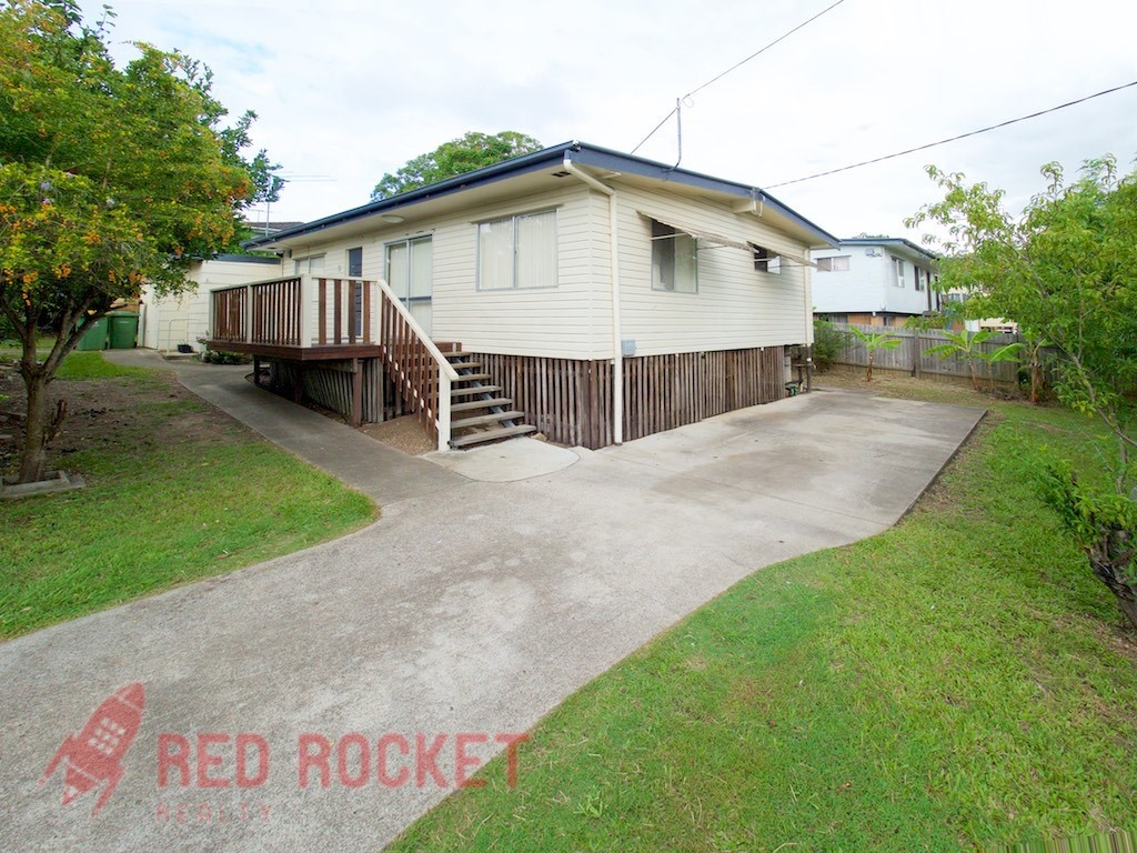 1 SITHNEY STREET, KINGSTON, 4114