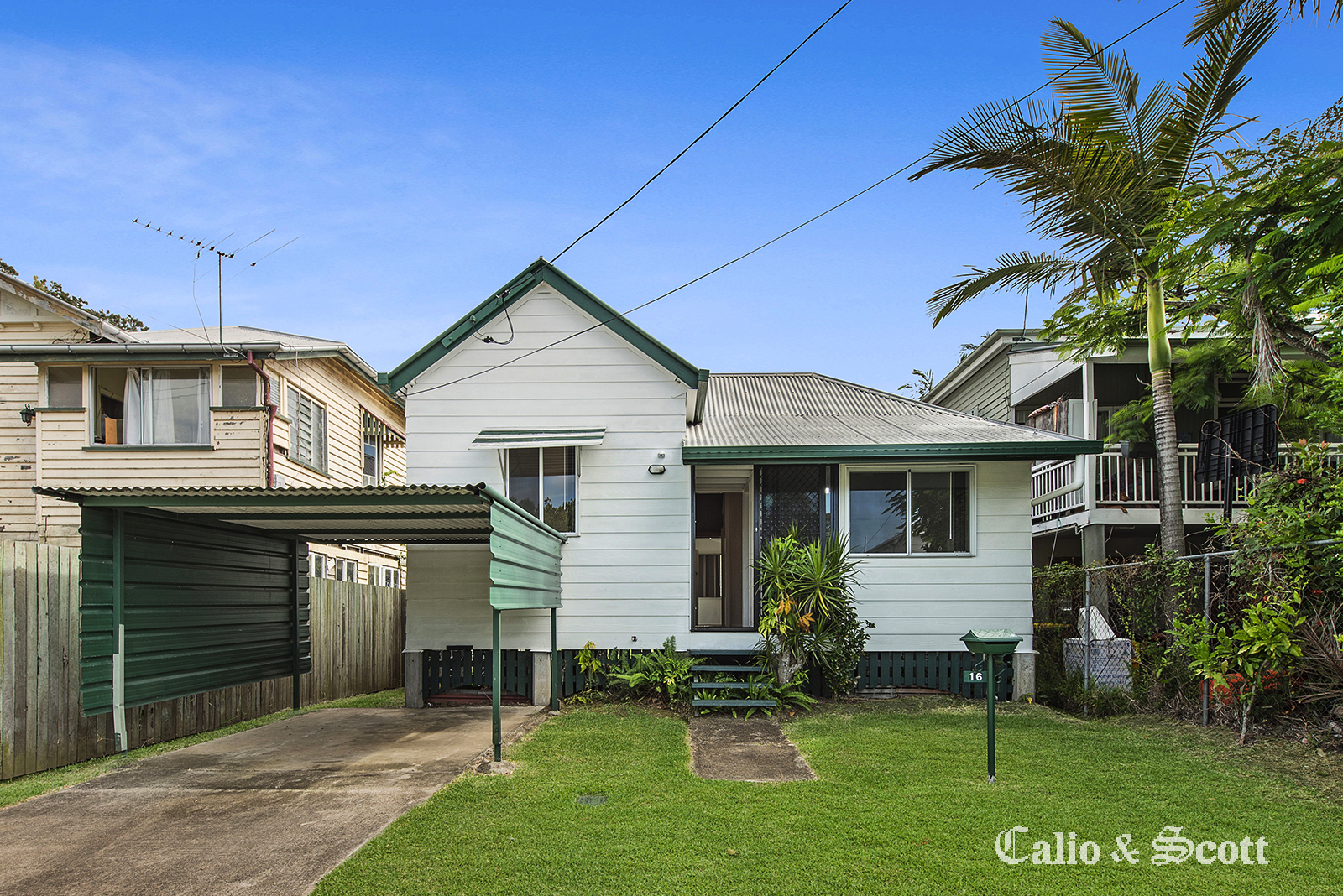 16 GILPIN STREET, SHORNCLIFFE, 4017