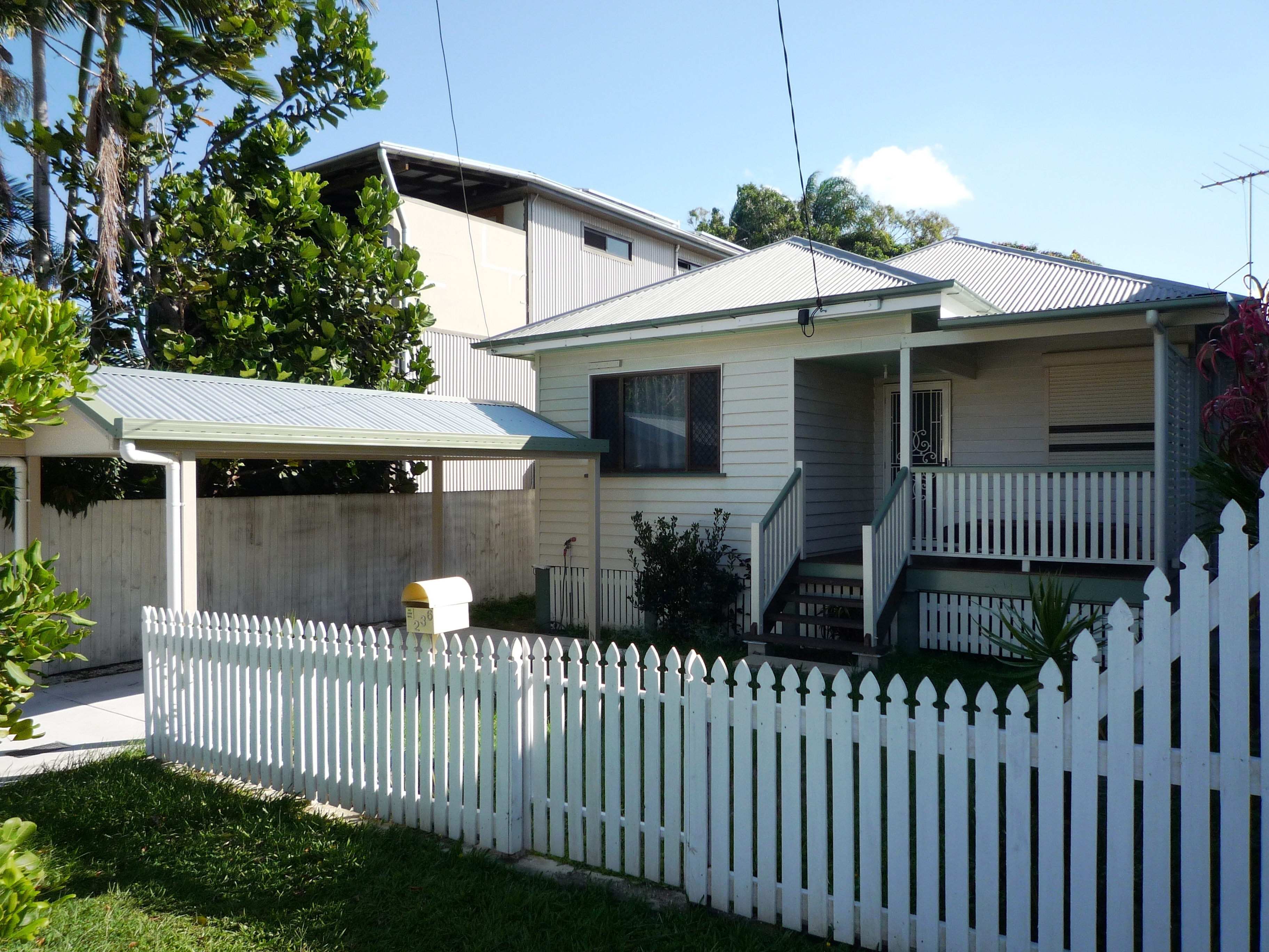 236 BRIGHTON RD, SANDGATE, 4017 236 BRIGHTON RD, SANDGATE, 4017