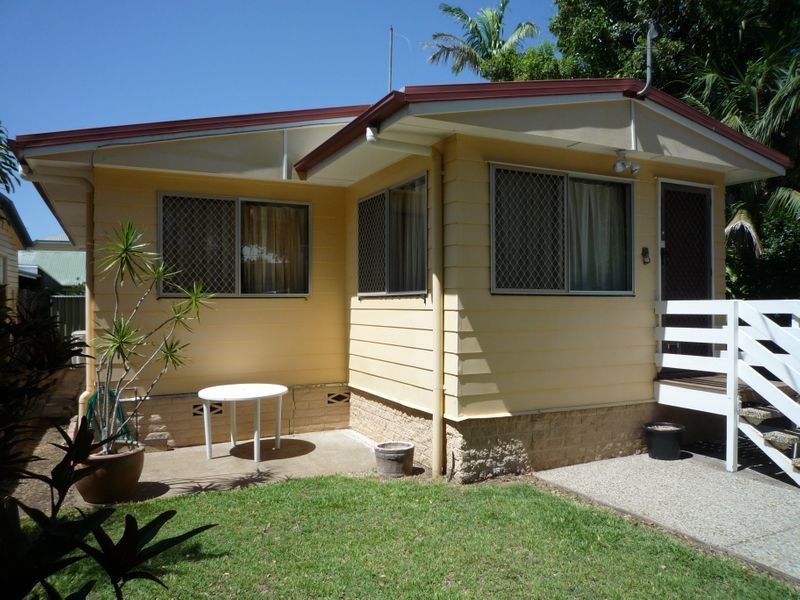 64 BEVINGTON ST, SANDGATE, 4017 64 BEVINGTON ST, SANDGATE, 4017