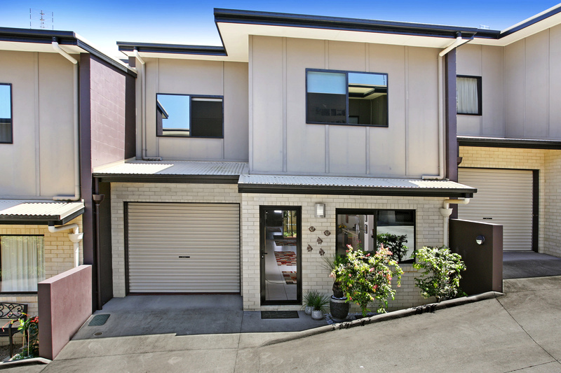 UNIT 2/2 TAMPER ST, NAMBOUR, 4560 UNIT 2/2 TAMPER ST, NAMBOUR, 4560