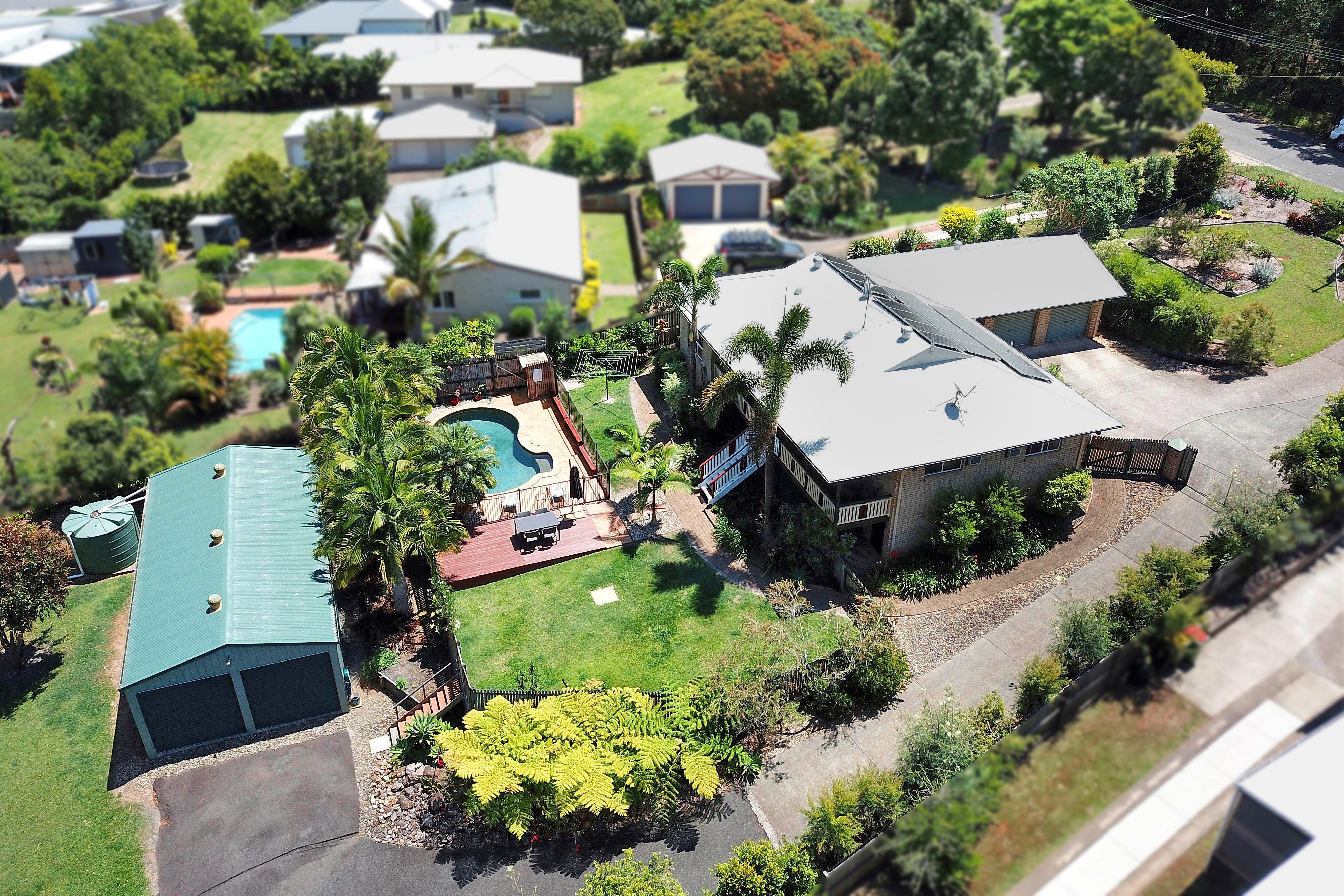 19 LINGARA AVENUE, PALMWOODS, 4555 19 LINGARA AVENUE, PALMWOODS, 4555