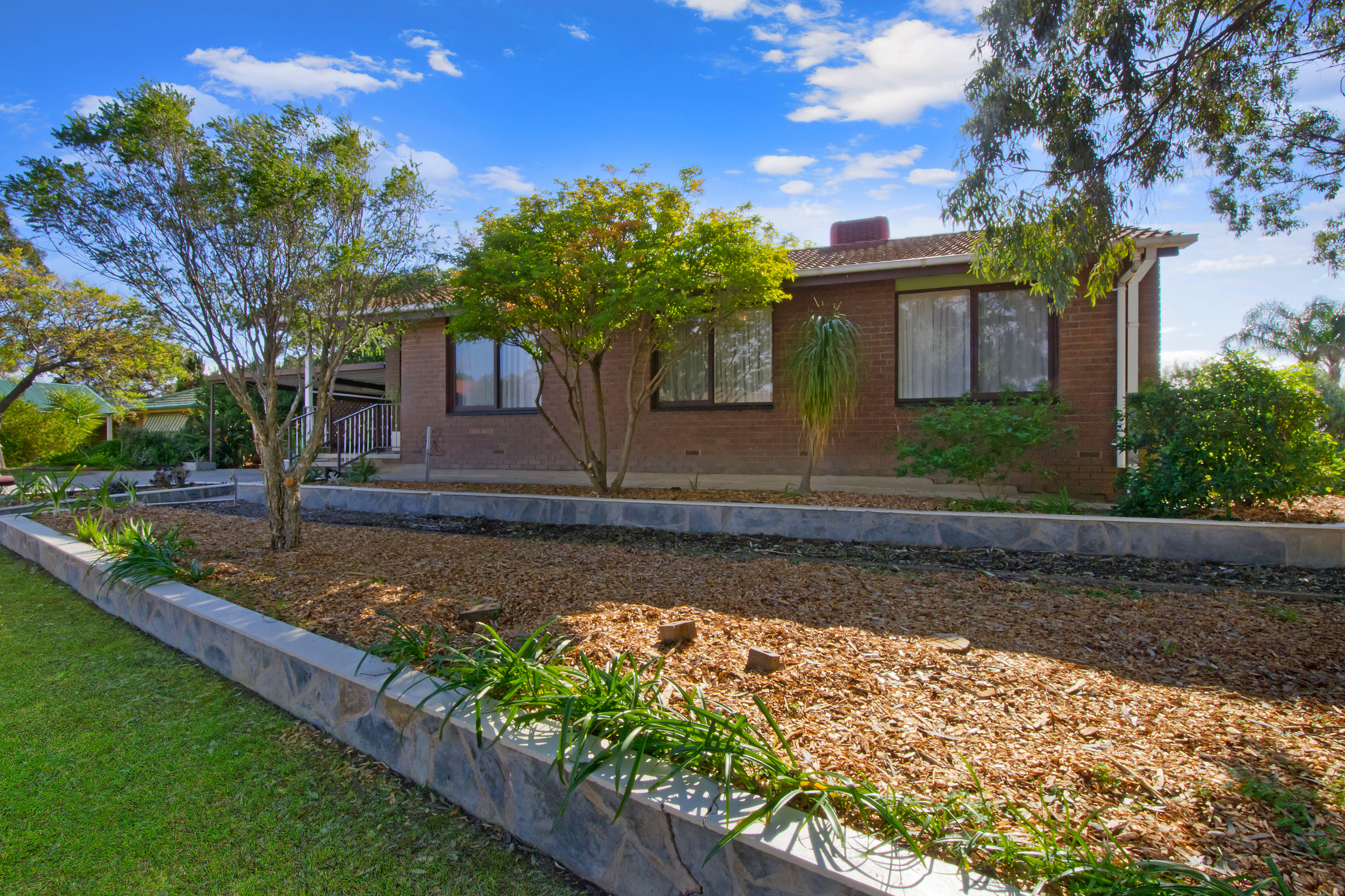 24 CONYGHAM AVE, MODBURY HEIGHTS, 5092