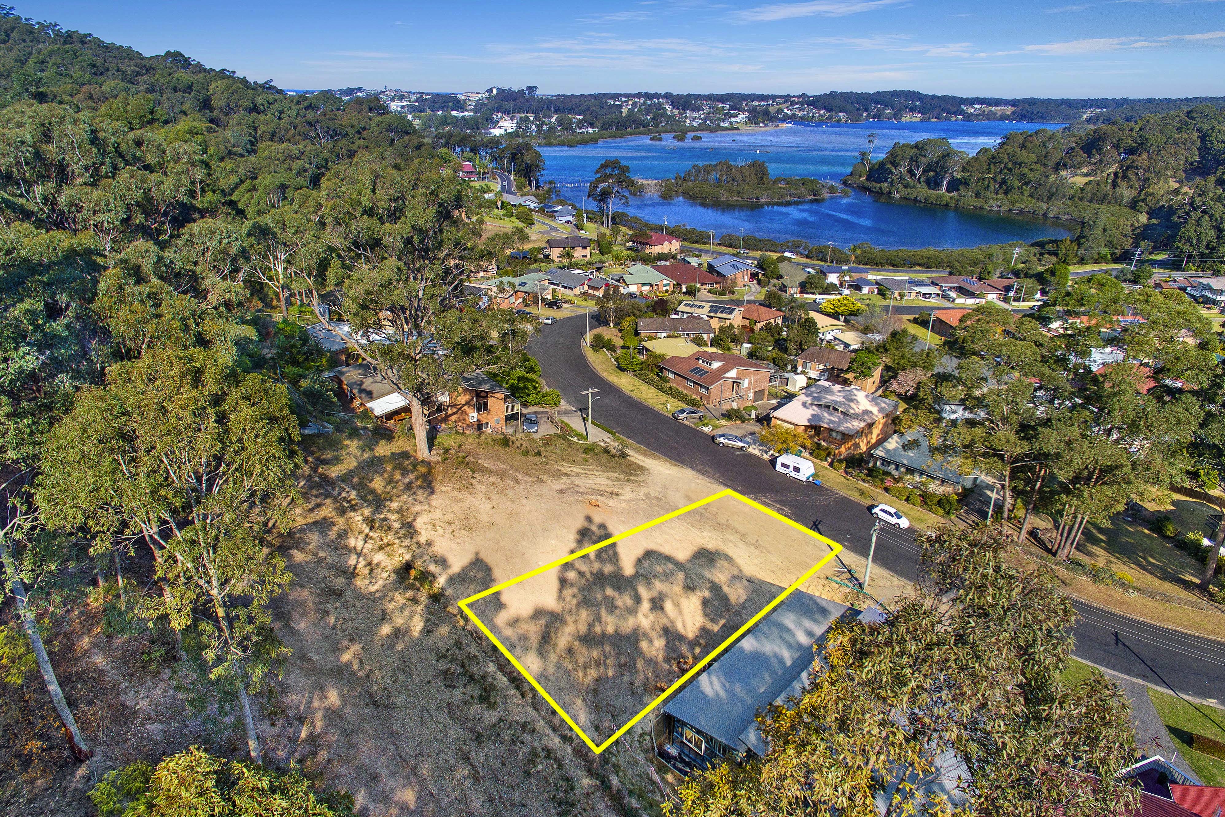 38 FISHERMANS CRES, NORTH NAROOMA, 2546