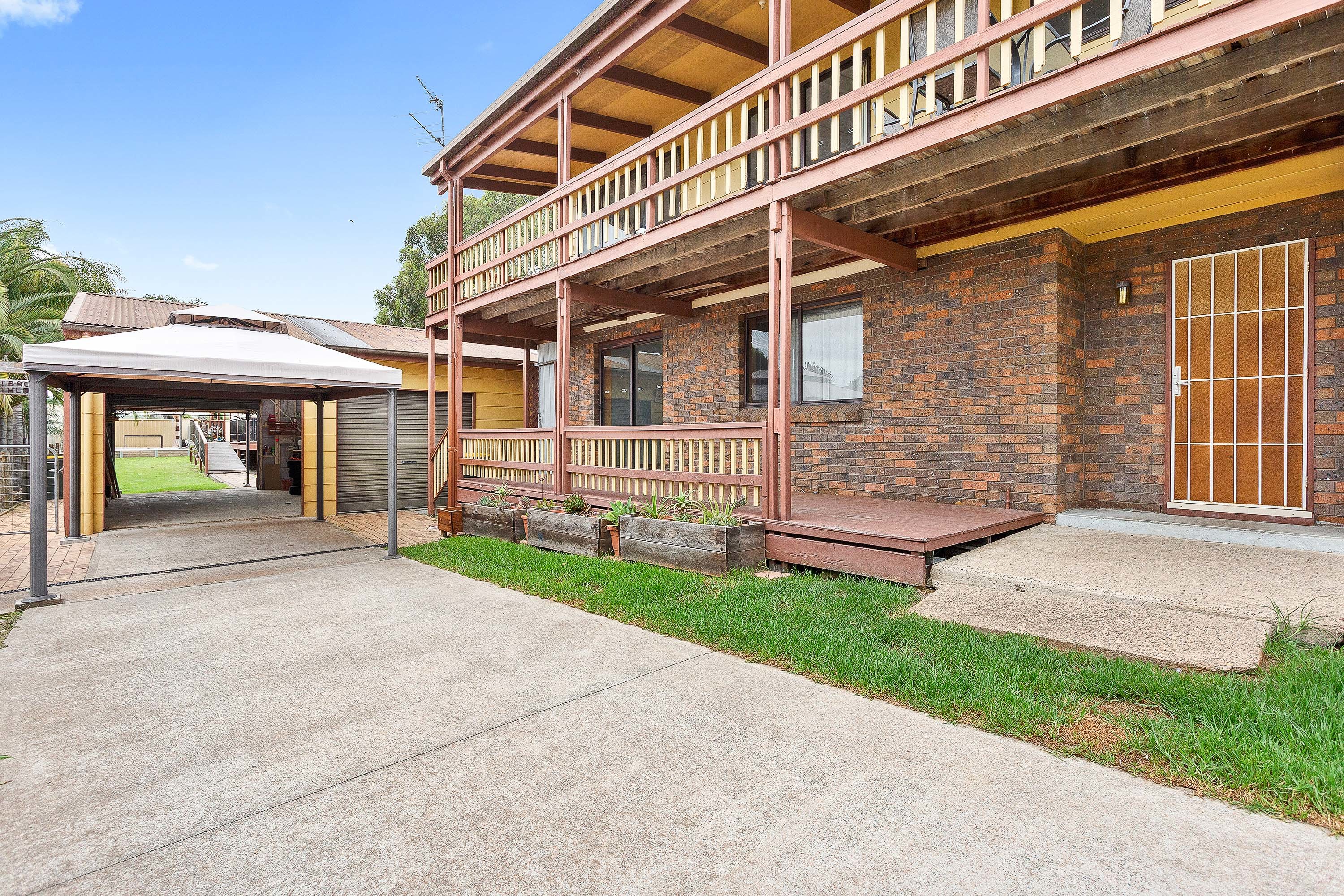 4 KEIGHTLEY ST, MORUYA, 2537
