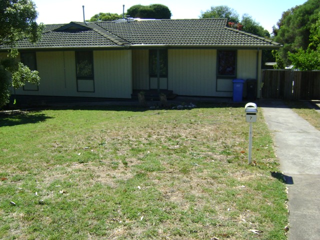 7 BARWON CRESCENT, MOUNT GAMBIER, 5290