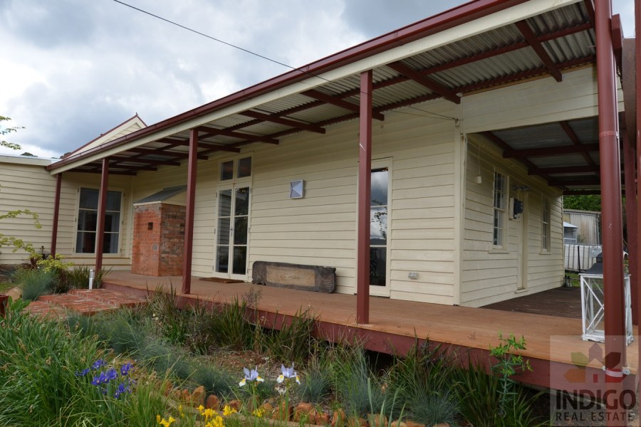 80 MOUNT STANLEY ROAD, STANLEY, 3747