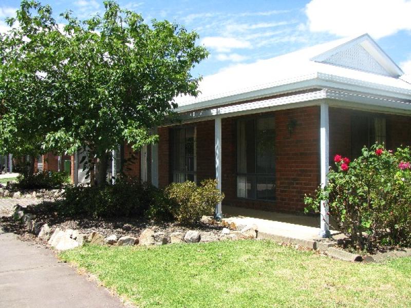 1/209 HANSON STREET, CORRYONG, 3707