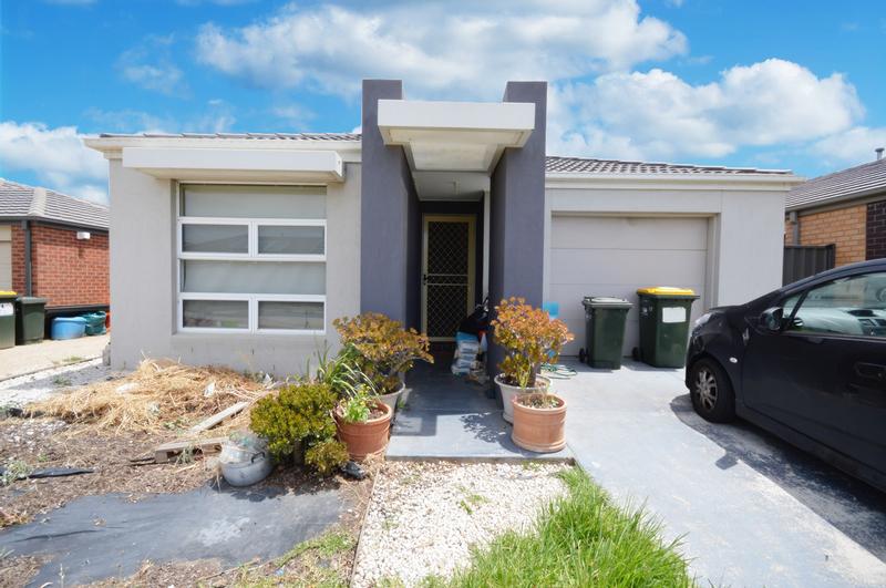 17 JONAH PARADE, DEER PARK, 3023
