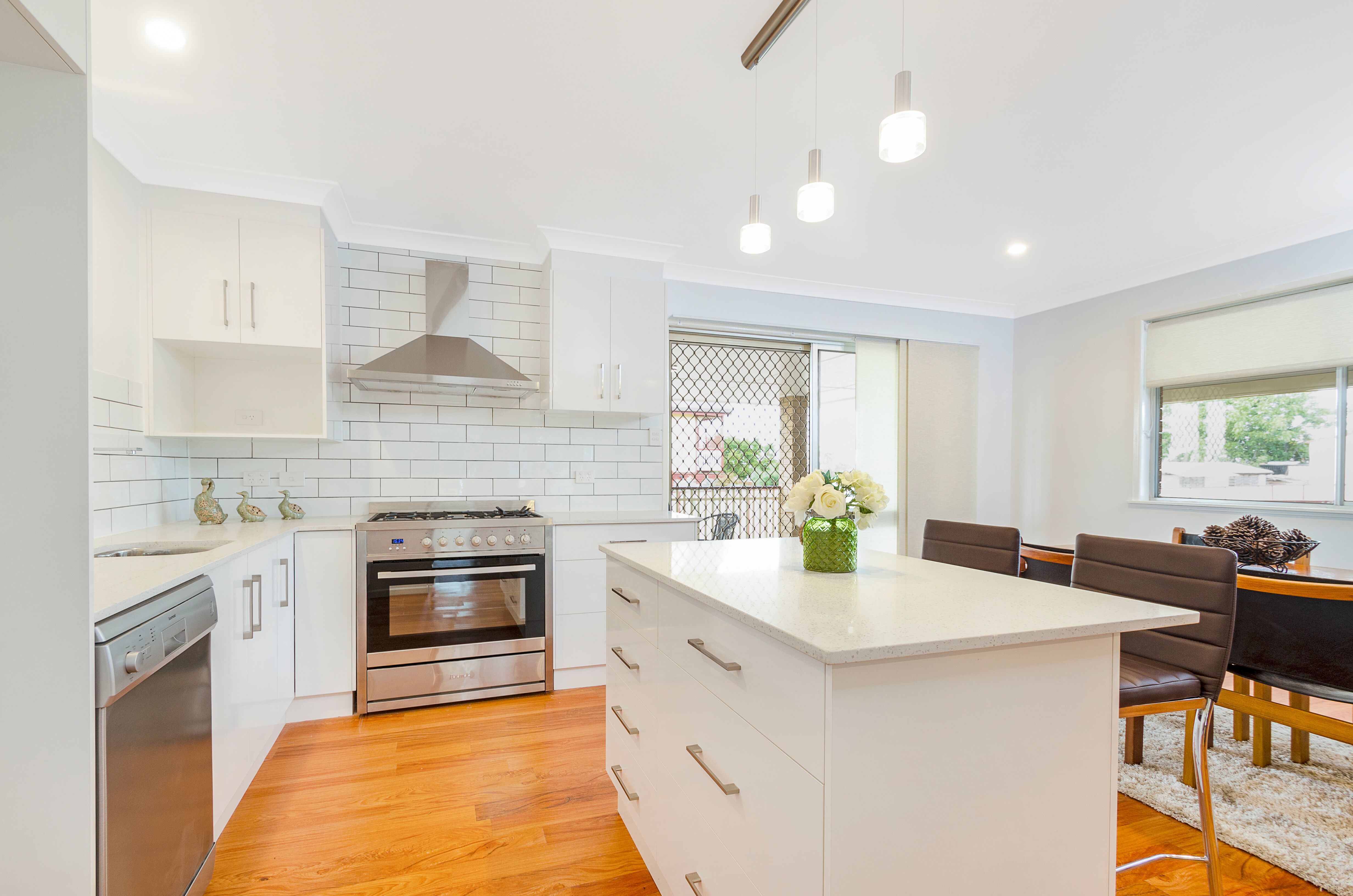 2 TATHRA ST, WARWICK, 4370