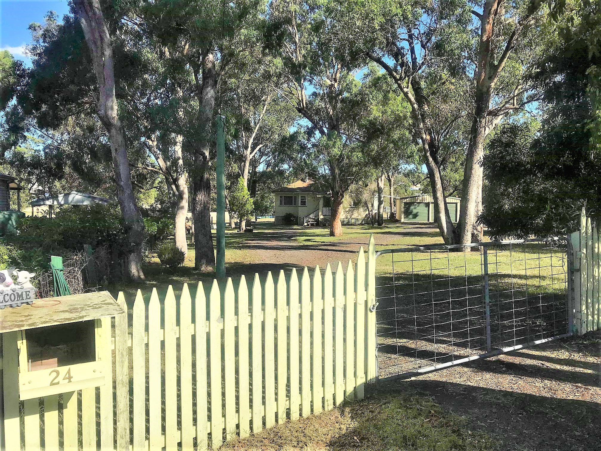 24 BATTERHAM ST, WARWICK, 4370