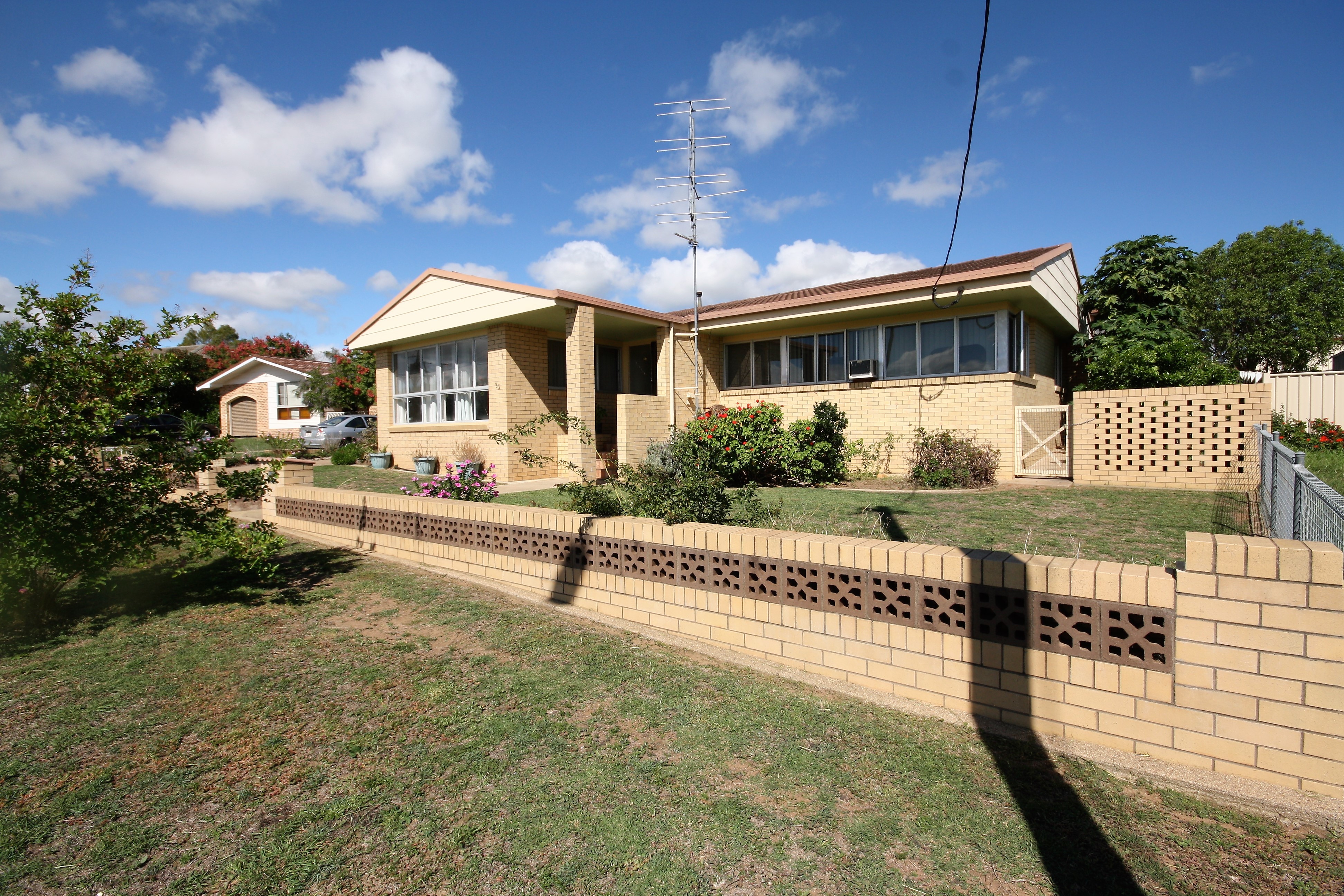 23 REDGWELL ST, WARWICK, 4370