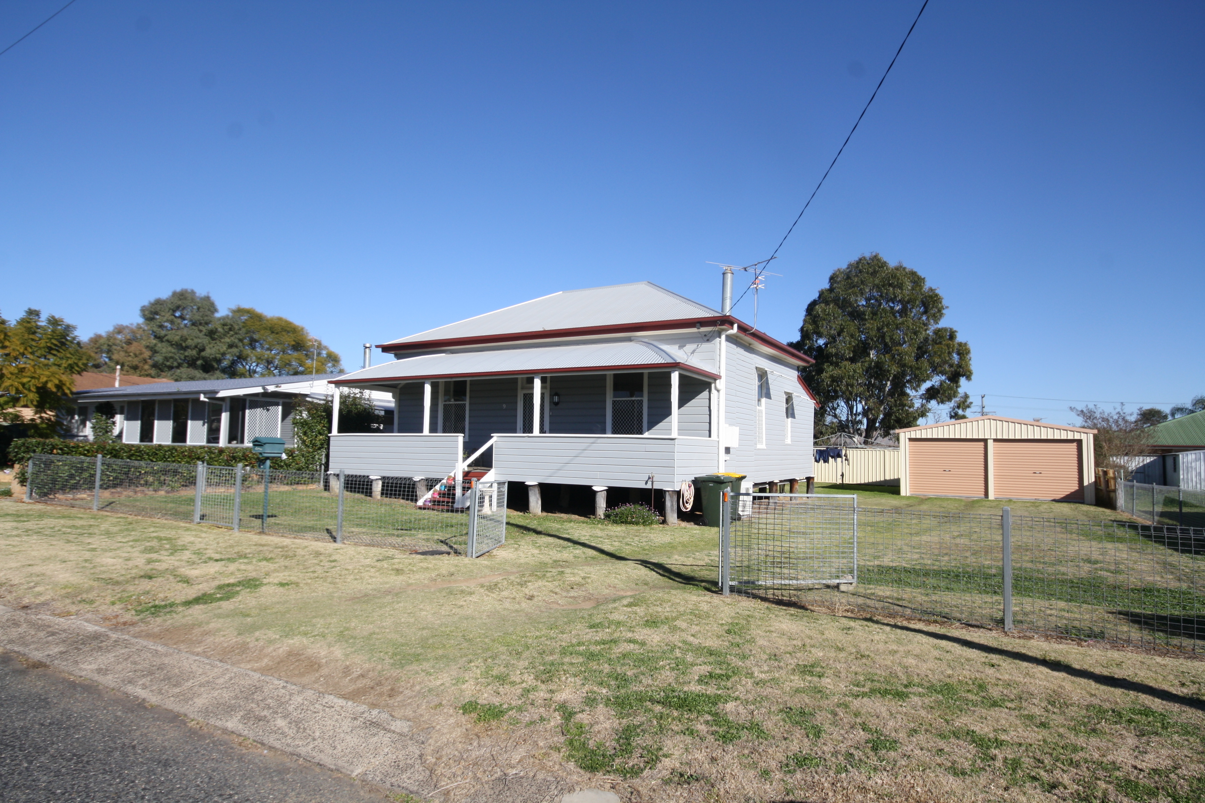 9 STACEY ST, WARWICK, 4370