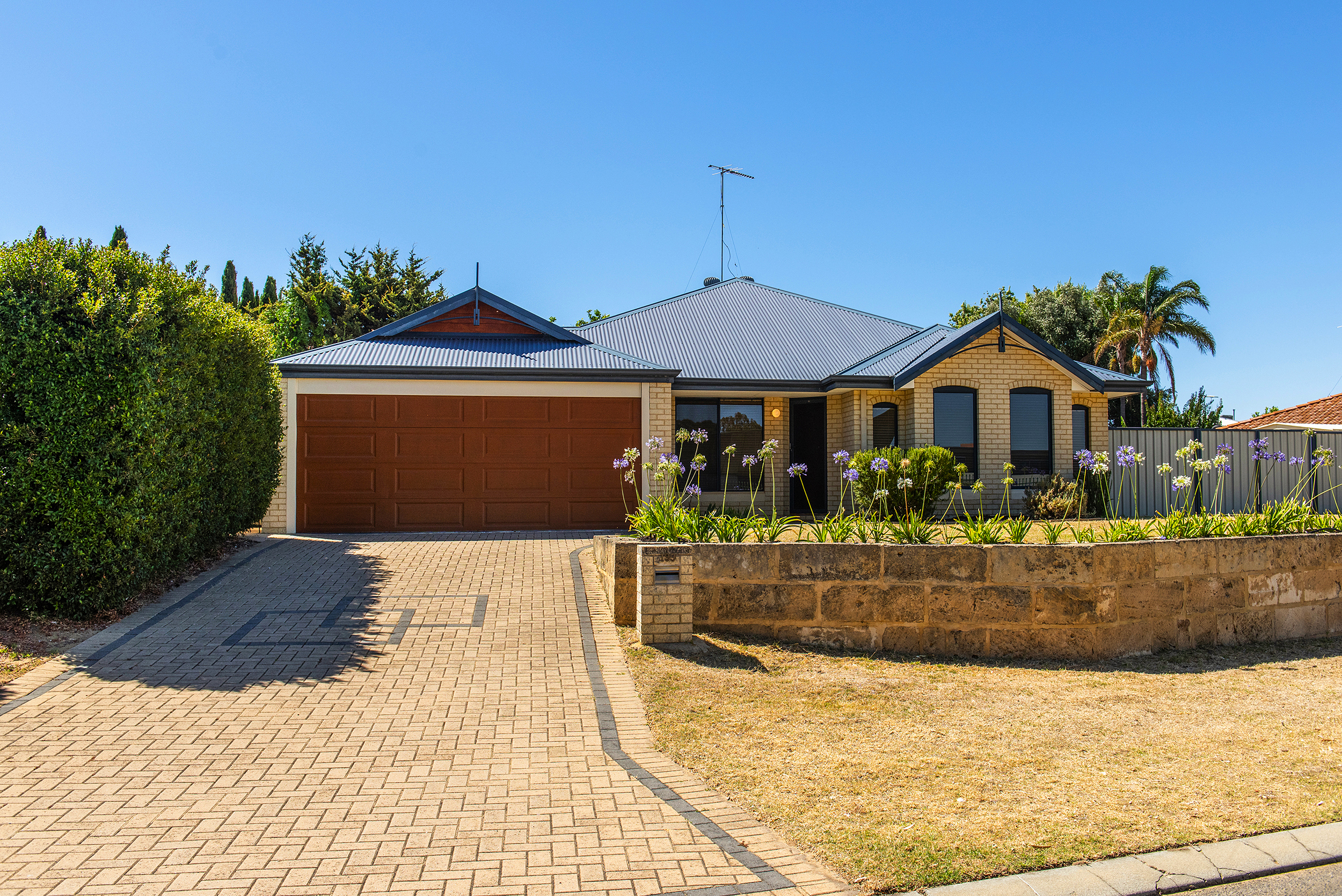 199 OAKMONT AVE, MEADOW SPRINGS, 6210