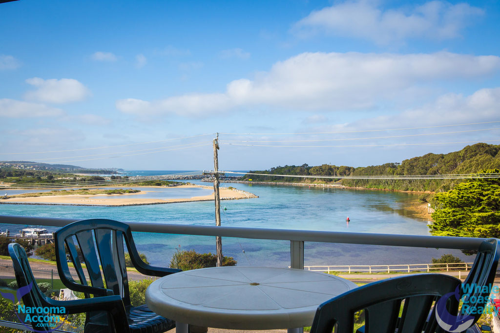 2/113 CAMPBELL STREET, NAROOMA, 2546