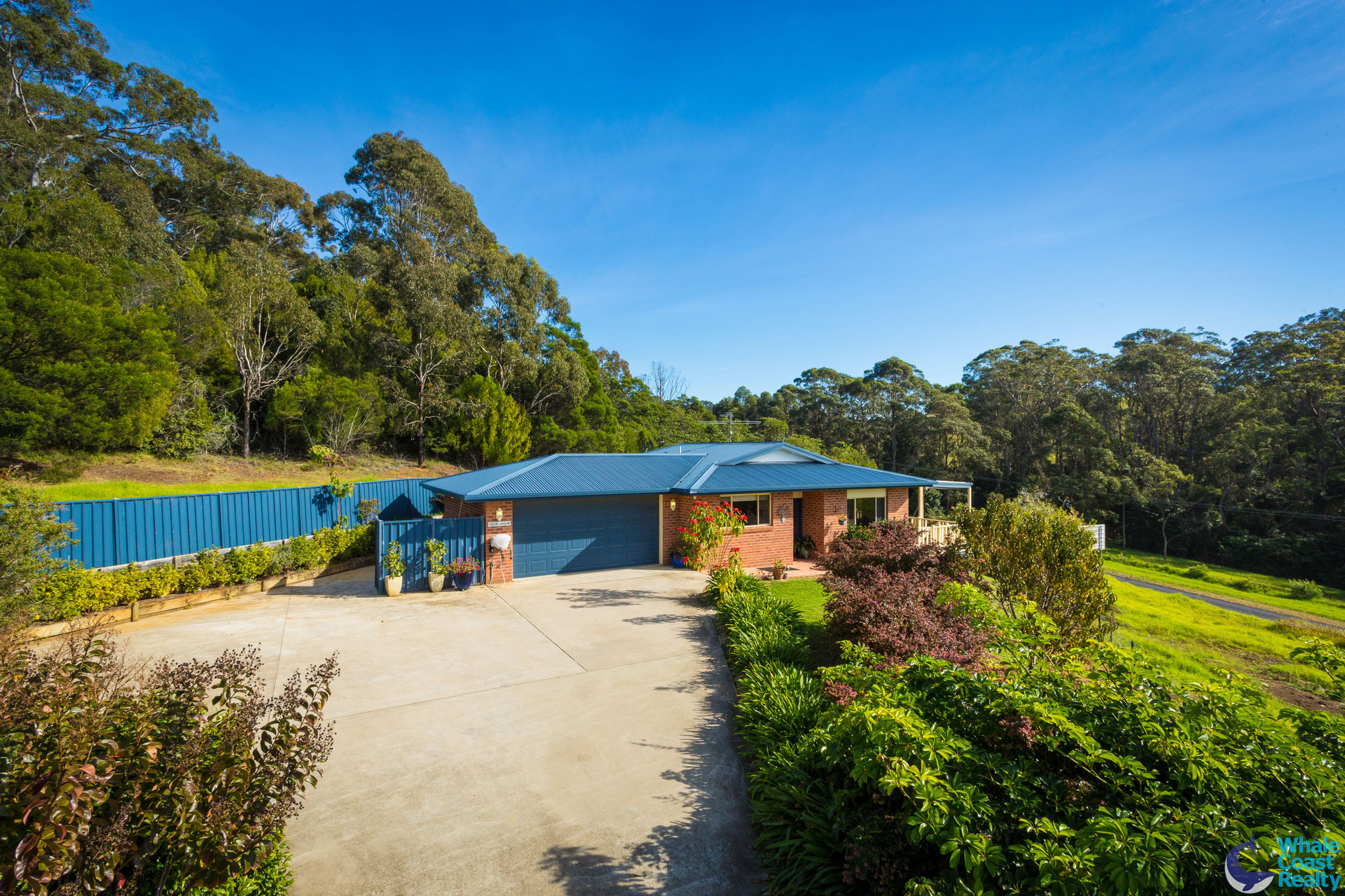 10 JOHN PLACE, NORTH NAROOMA, 2546