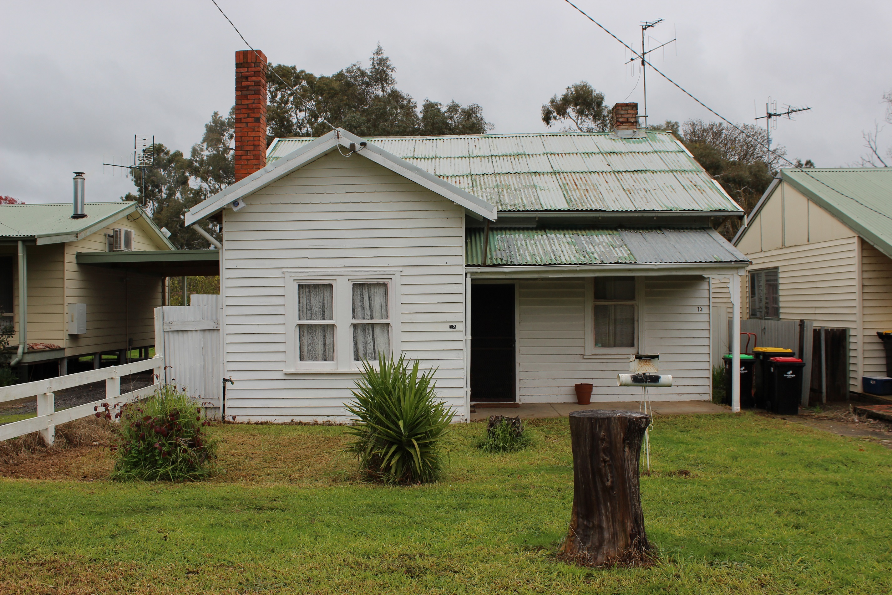 13 TULIP STREET, VIOLET TOWN, 3669