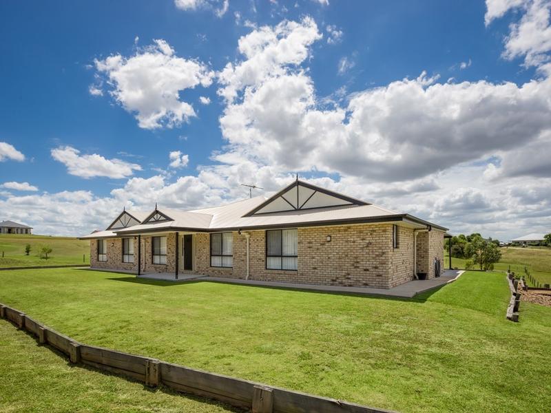3 BRAESIDE COURT, BOONAH, 4310