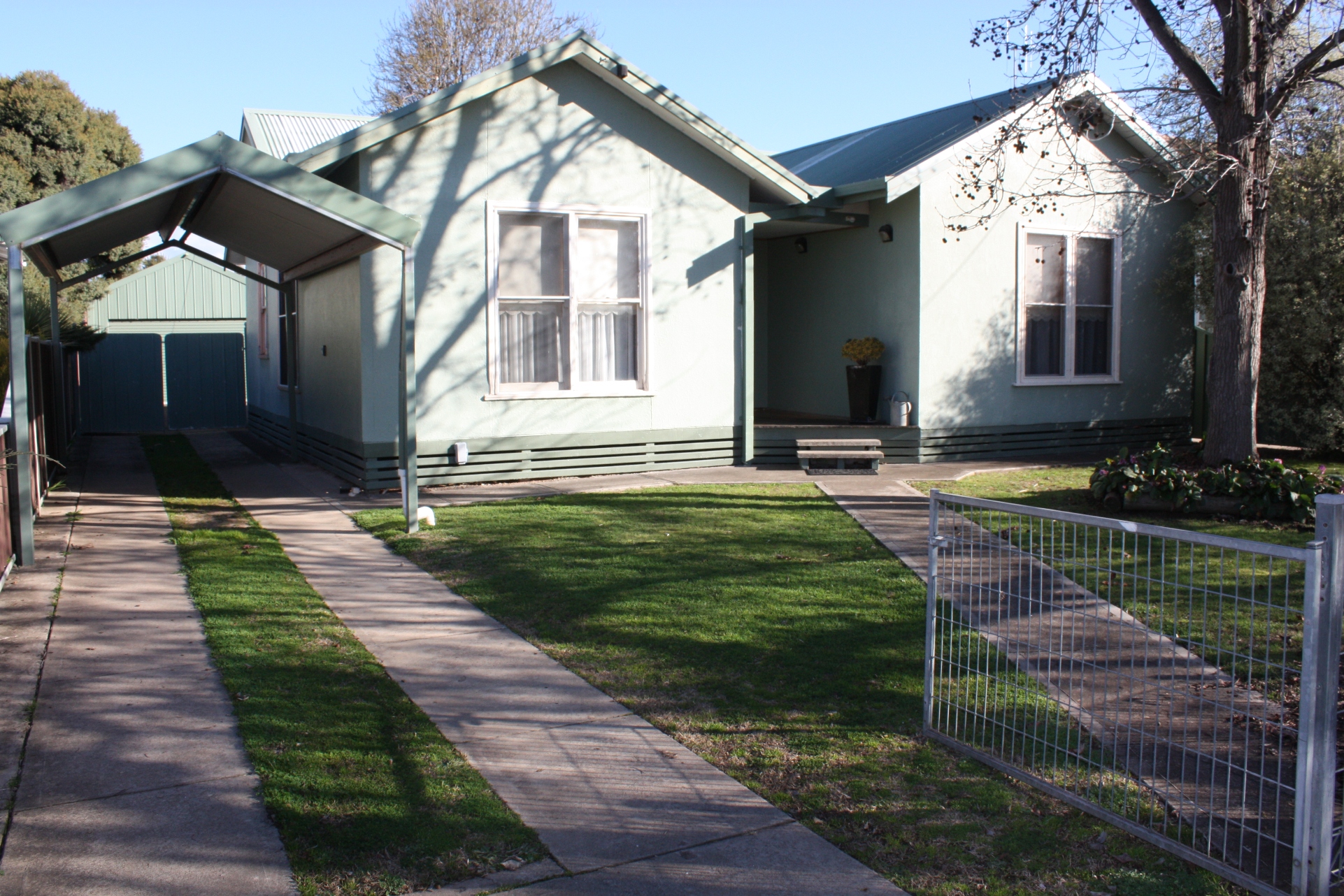 7 ALBERT STREET, BENALLA, 3672