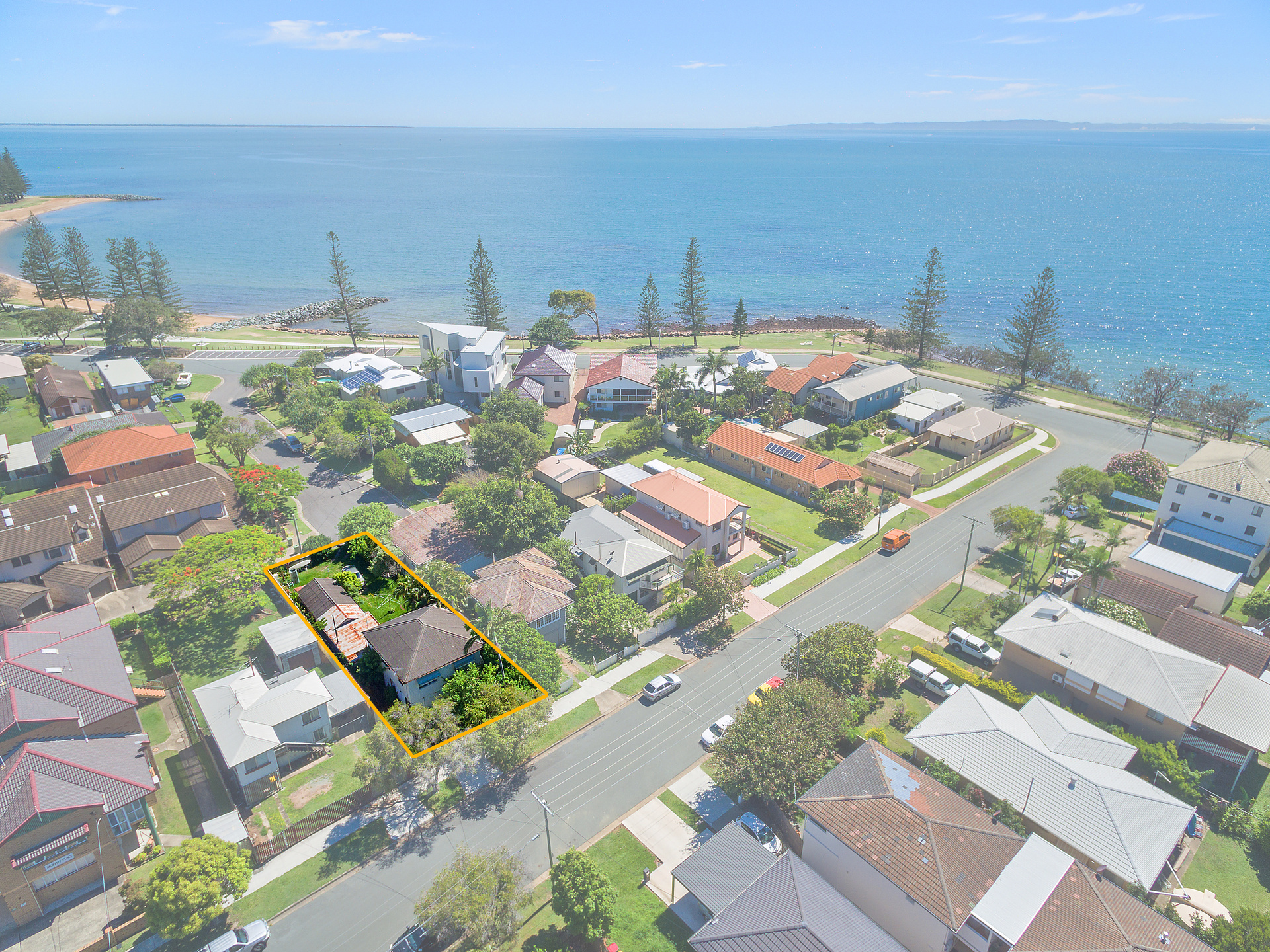 12 MURPHY ST, SCARBOROUGH, 4020