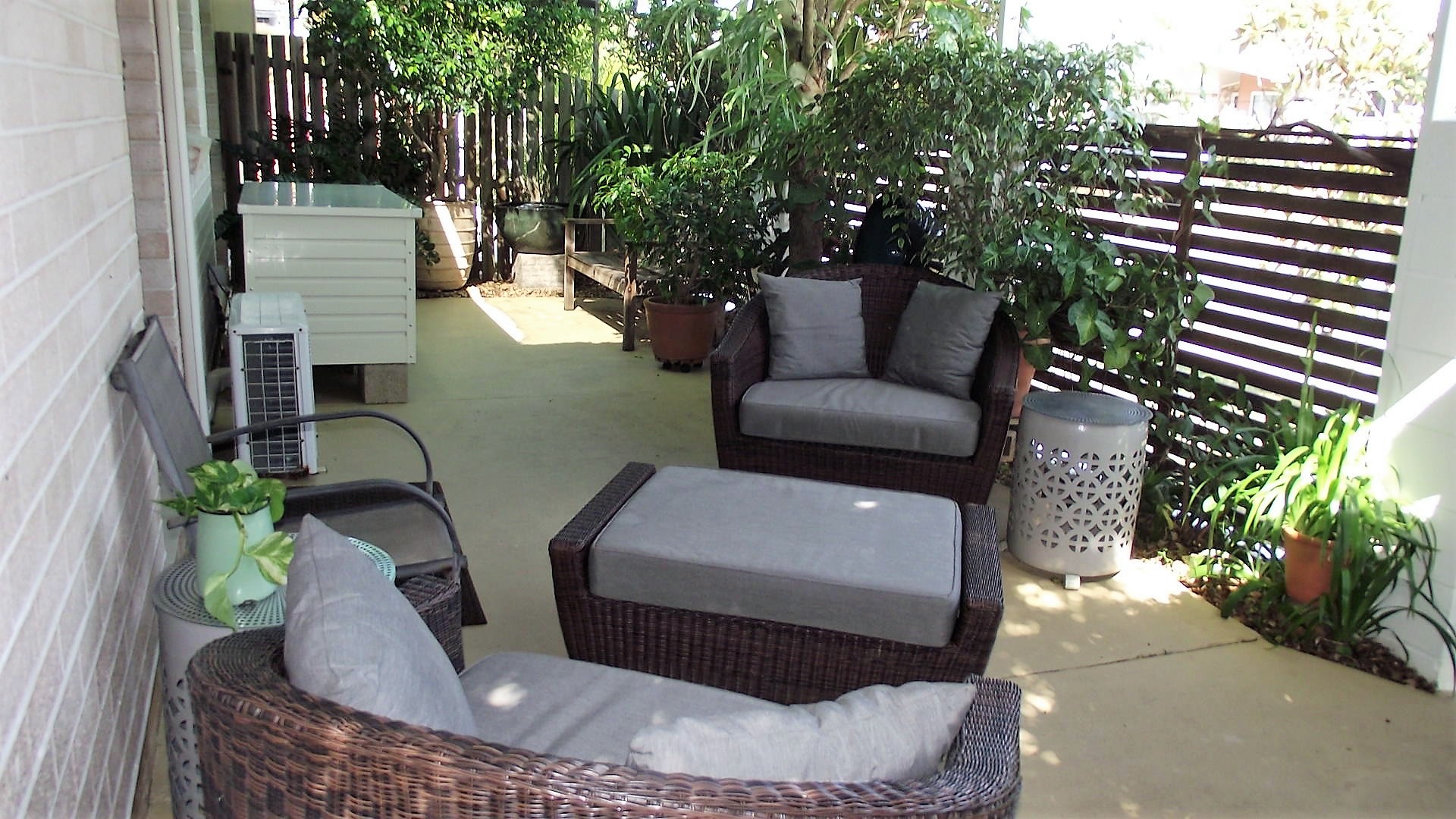 10 WOODCOCK ST, SCARBOROUGH, 4020