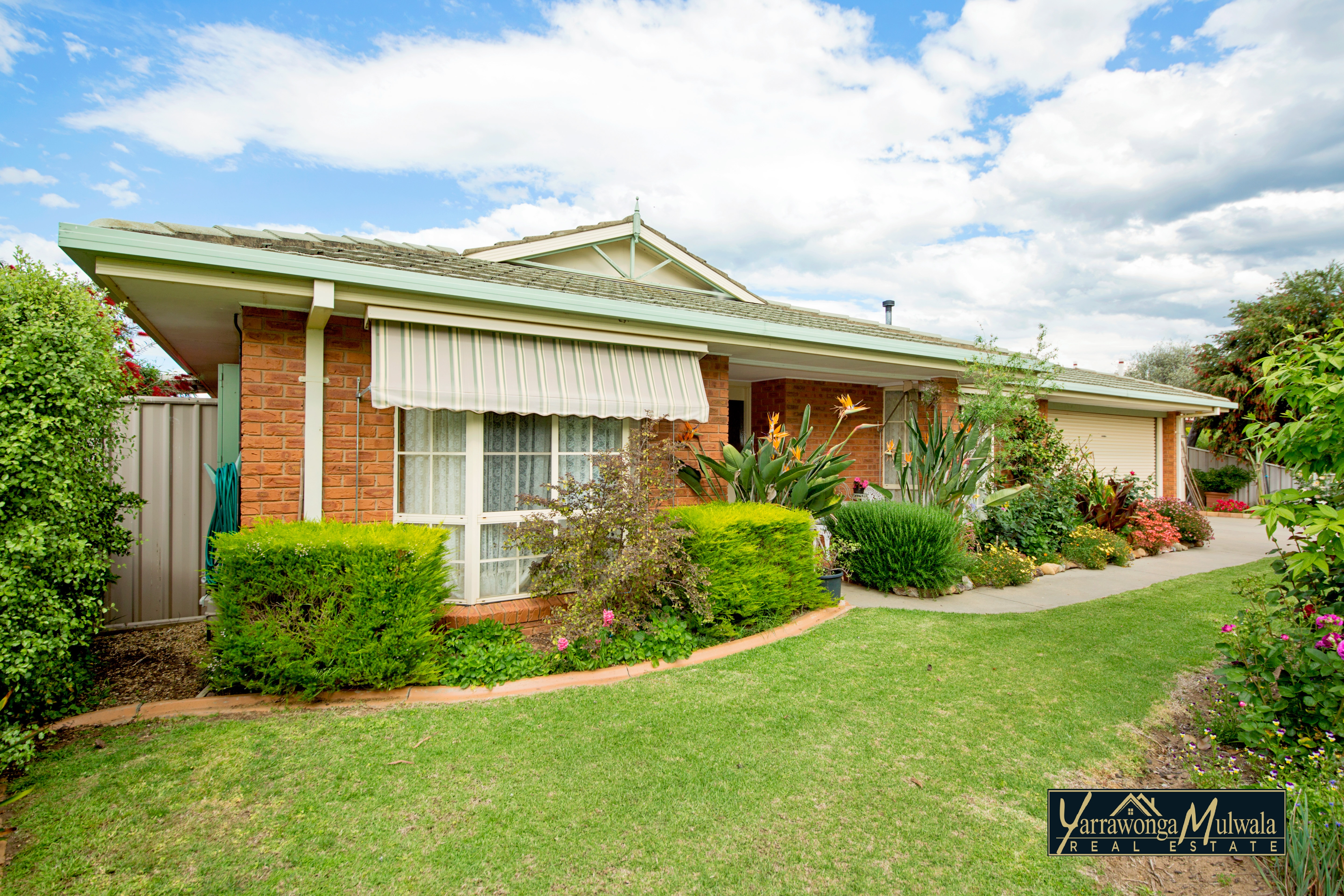 6 KARLI GARDENS, YARRAWONGA, 3730