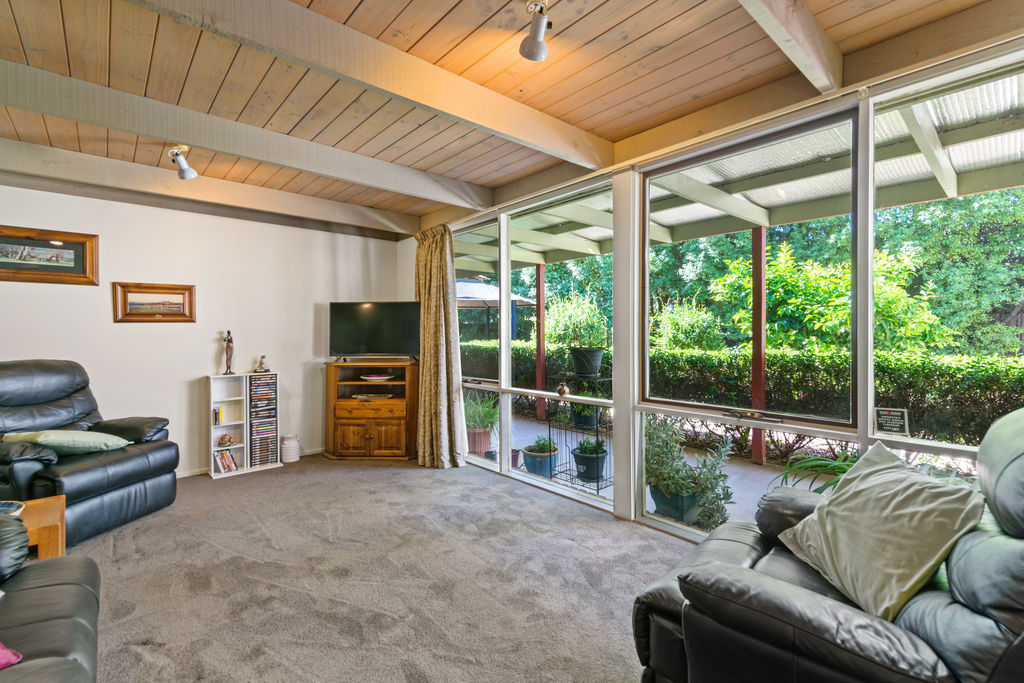 20 DIPLOMAT COURT, BENALLA, 3672