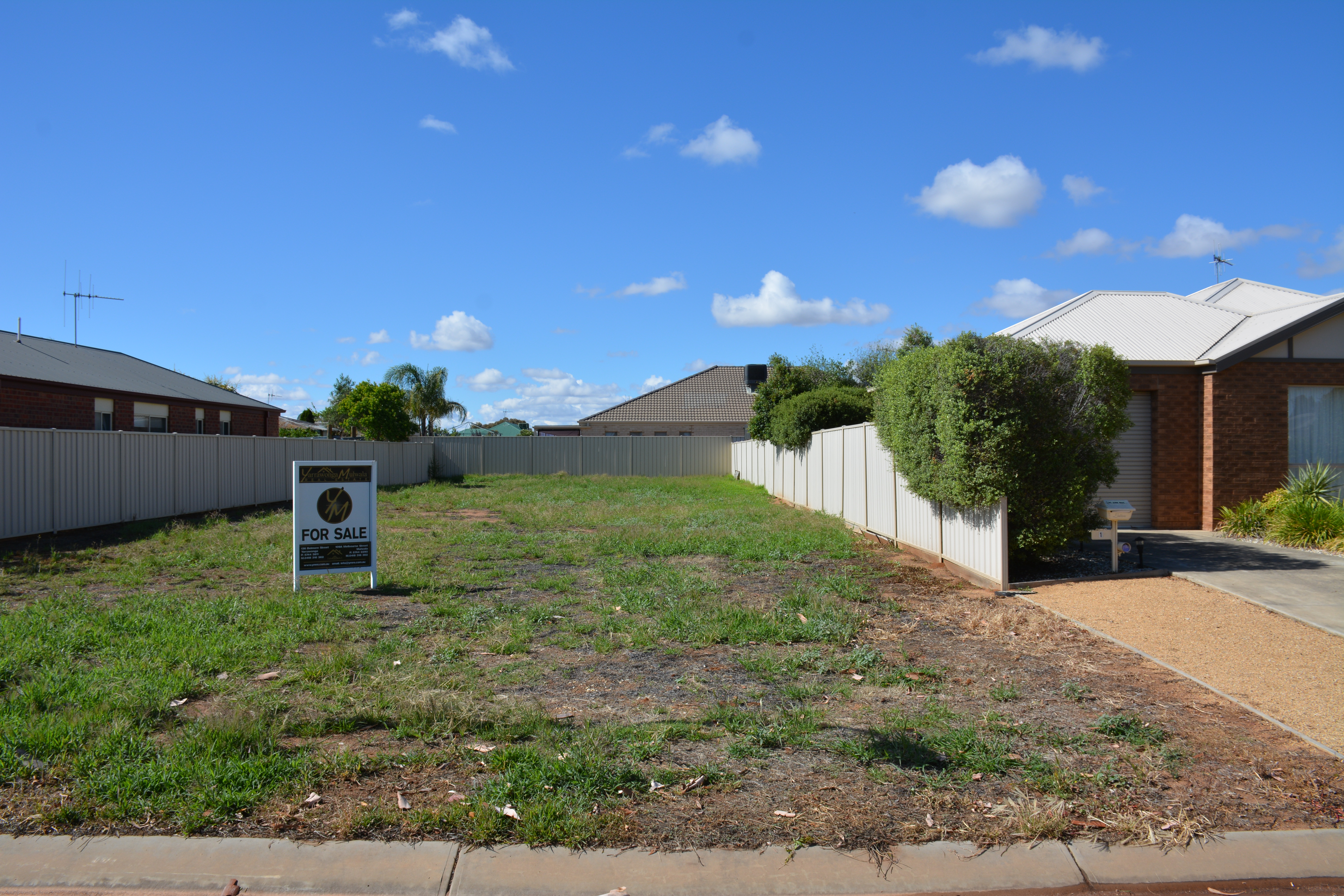 3 STENEKER CRESCENT, YARRAWONGA, 3730