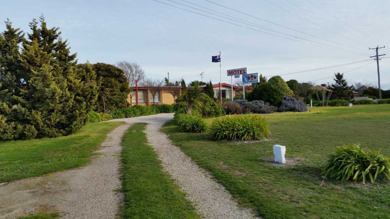 2173 GLENELG HIGHWAY, LAKE BOLAC, 3351