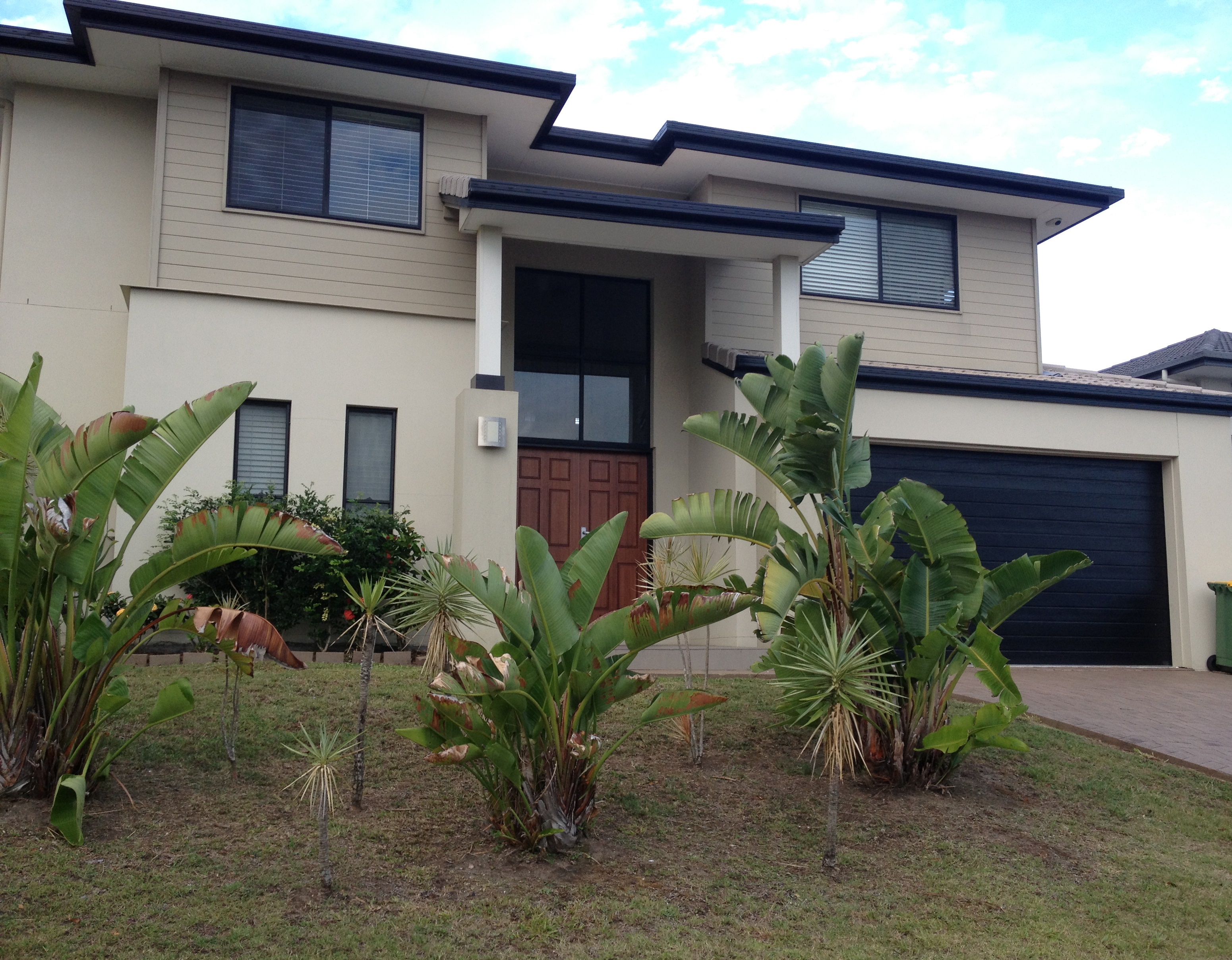 17 RAINLILLY CRESCENT, UPPER COOMERA, 4209 17 RAINLILLY CRESCENT, UPPER COOMERA, 4209