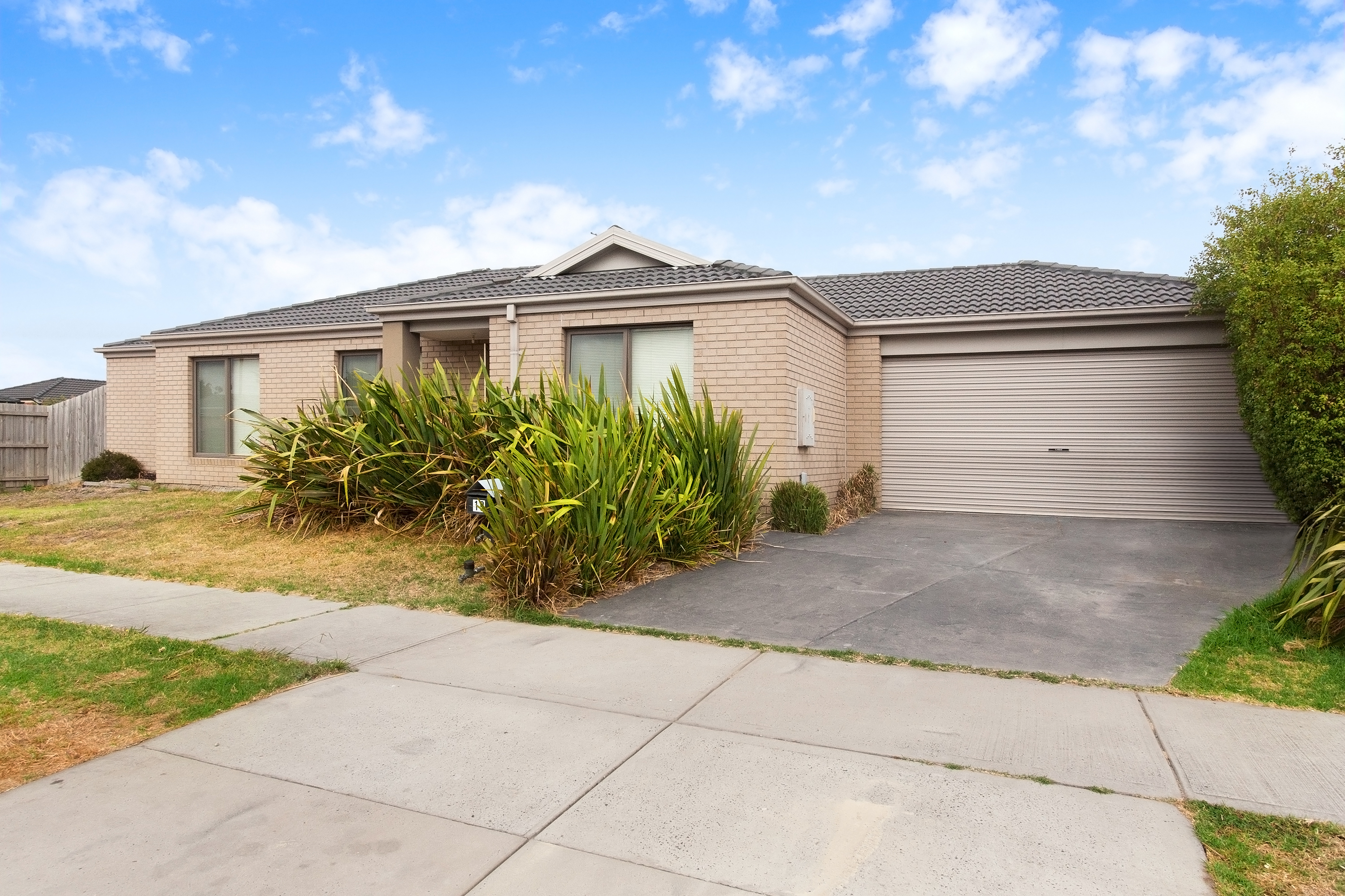 19 MILLA WAY, KOO WEE RUP, 3981