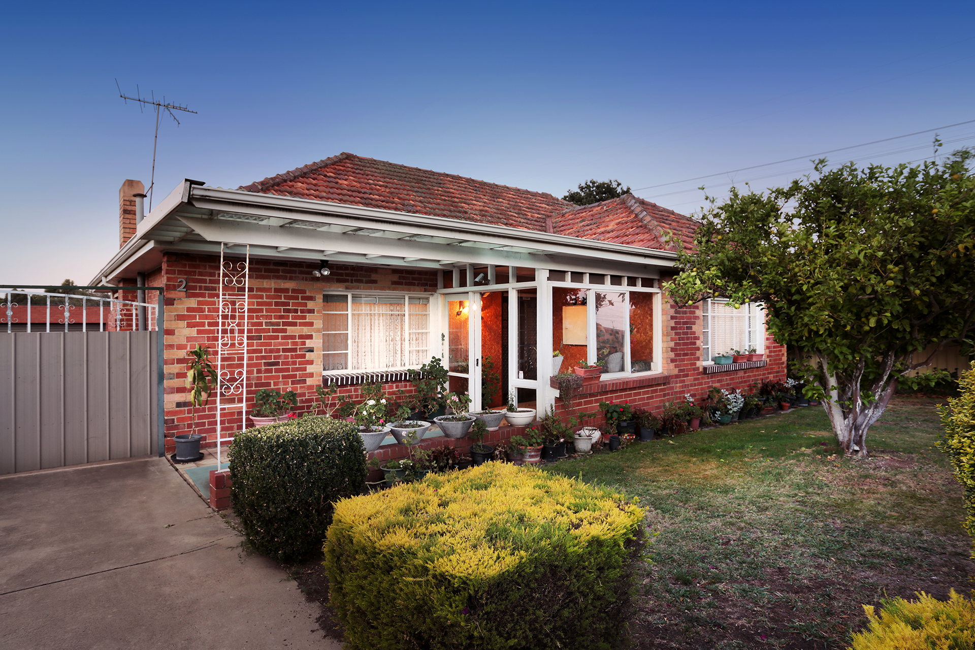 2 MCLAUGHLIN STREET, ARDEER, 3022