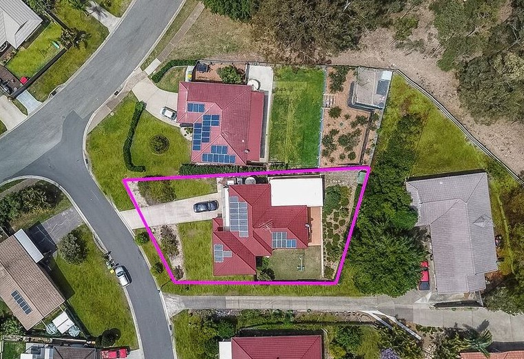 4 VROMANS COURT, EDENS LANDING, 4207
