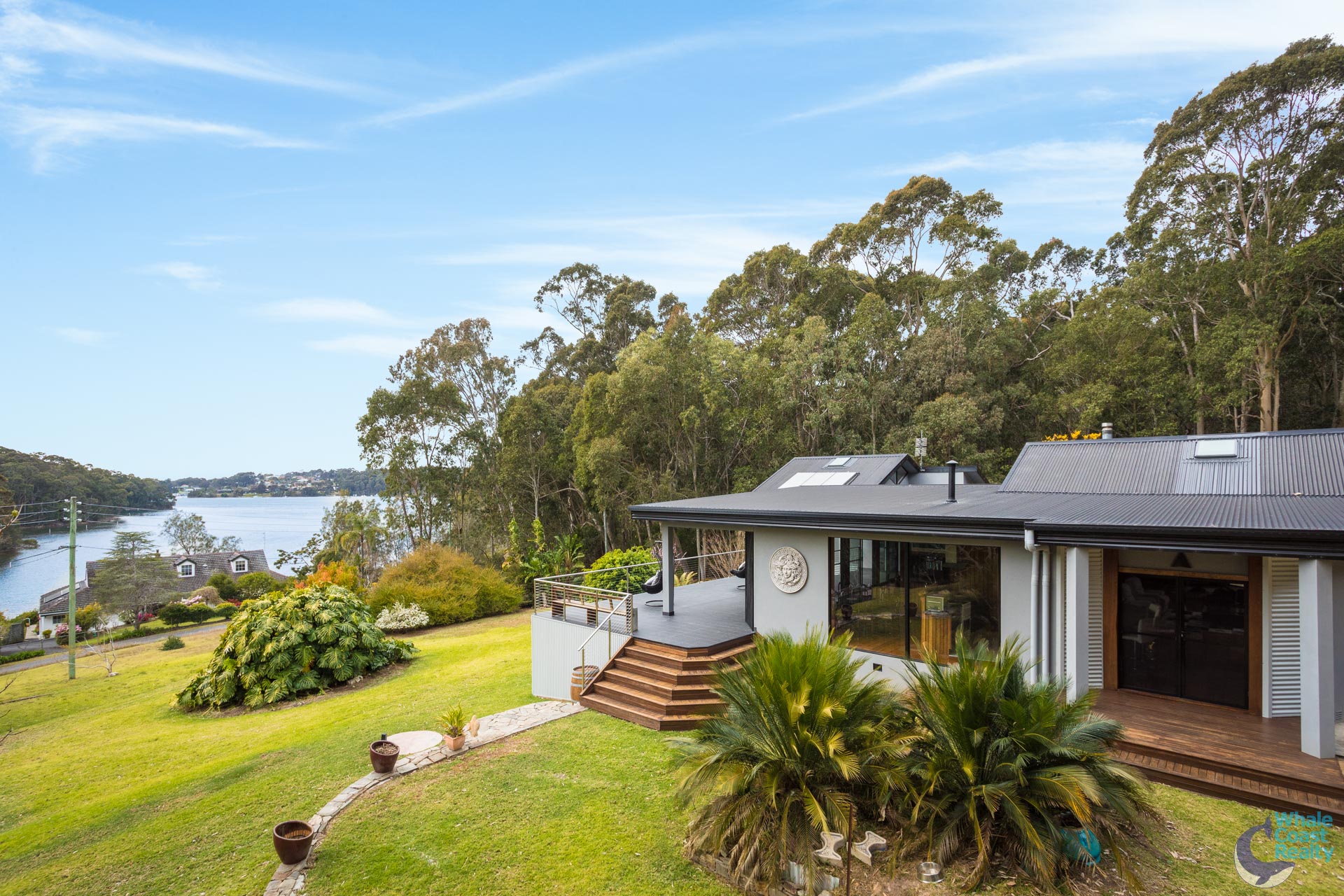 25 RINGLANDS ROAD, NAROOMA, 2546