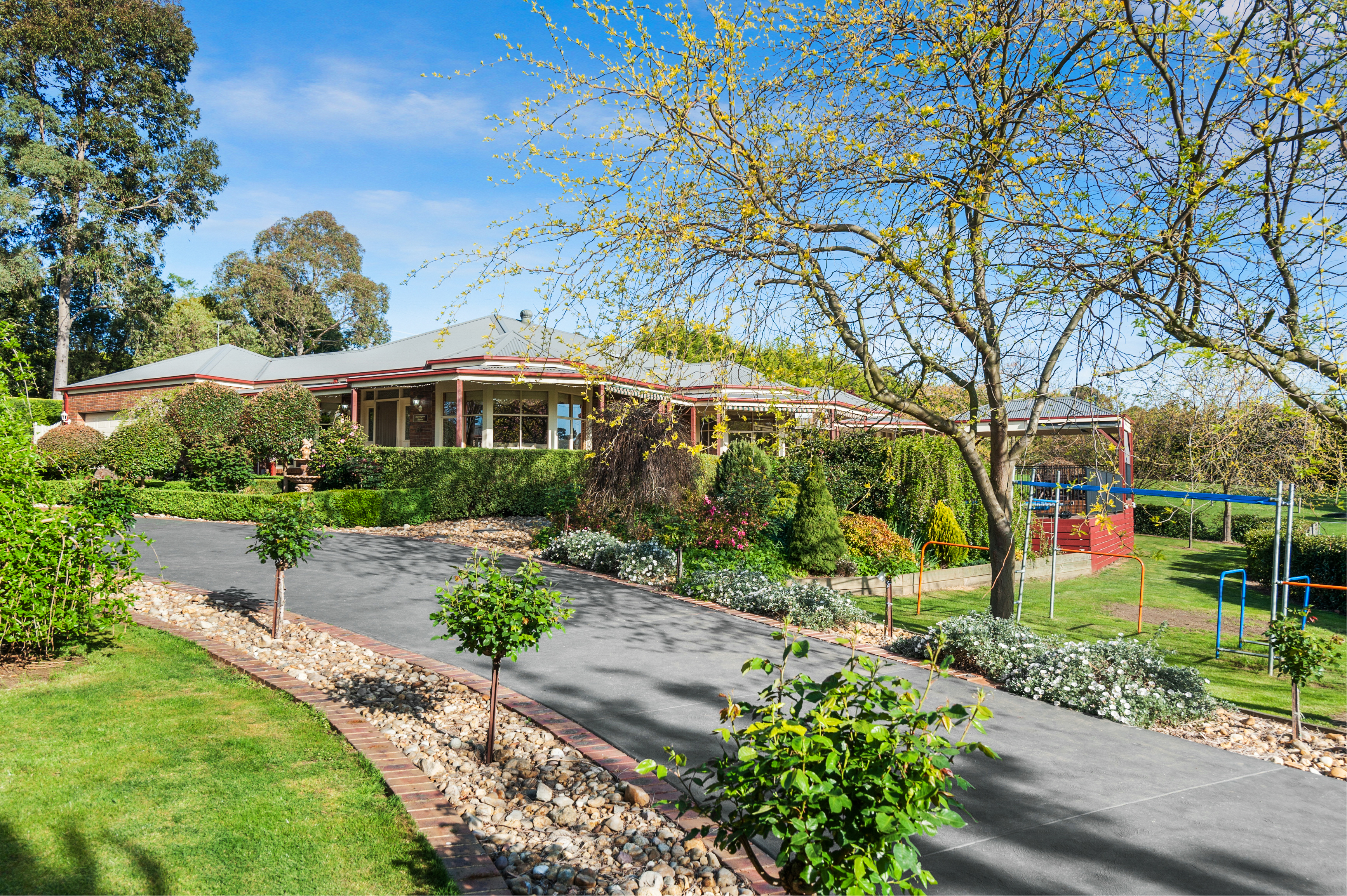 9 QUENTIN COURT, DROUIN, 3818 9 QUENTIN COURT, DROUIN, 3818